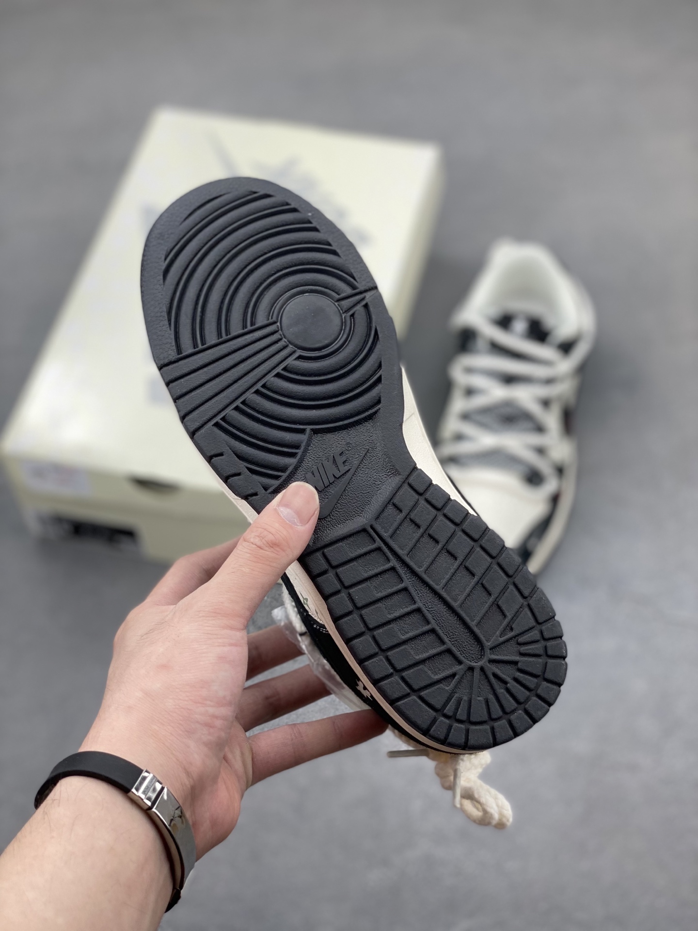 Nike Dunk Low Retro 'DIY' Custom Sneakers - Premium Comfort & Style 6 i1749326374887 5325 0 5