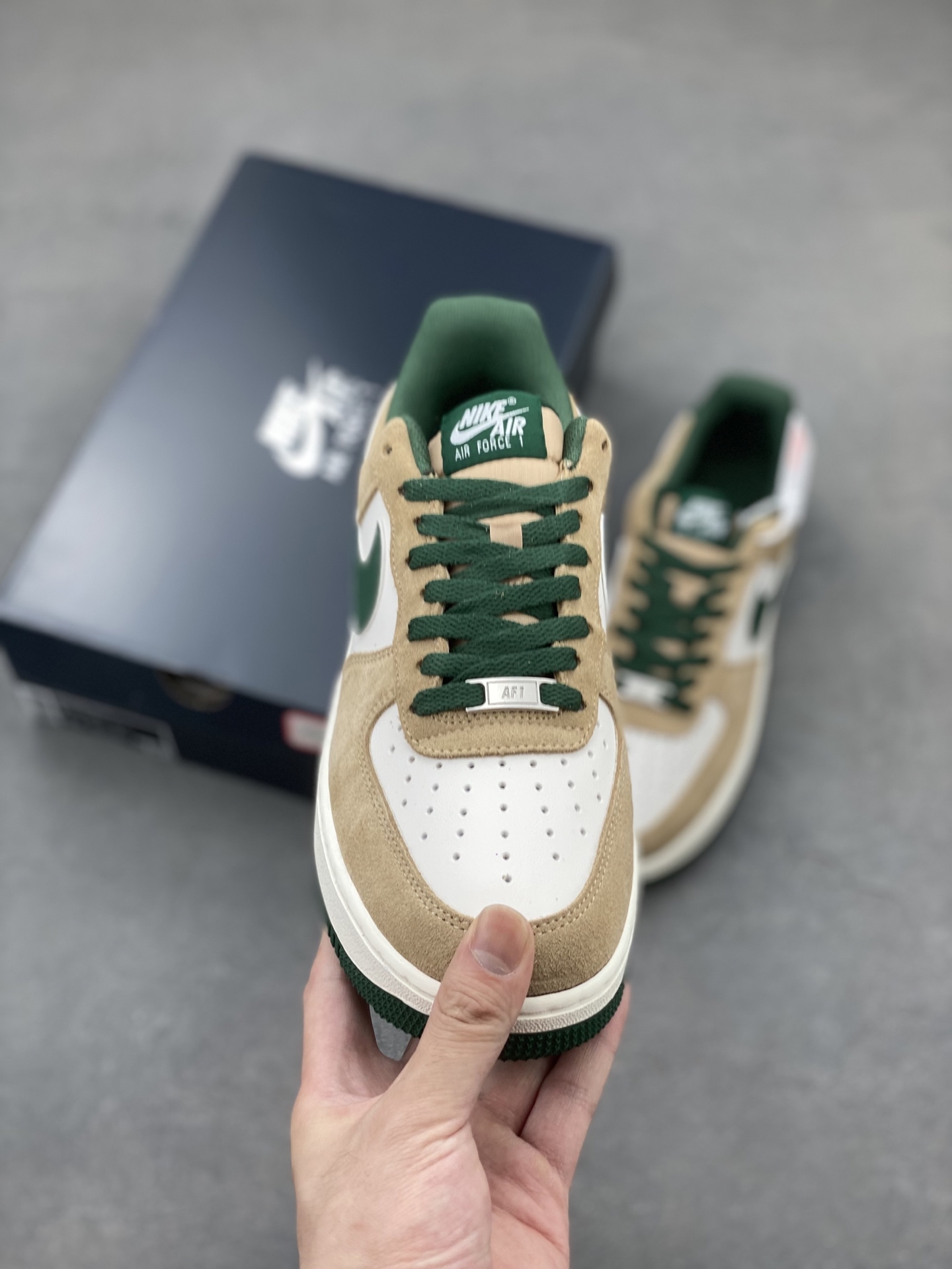 Nike Air Force 1 '07 Low Top Sneakers - Khaki/Green - Limited Edition 3 i1749485973761 3046 0 1
