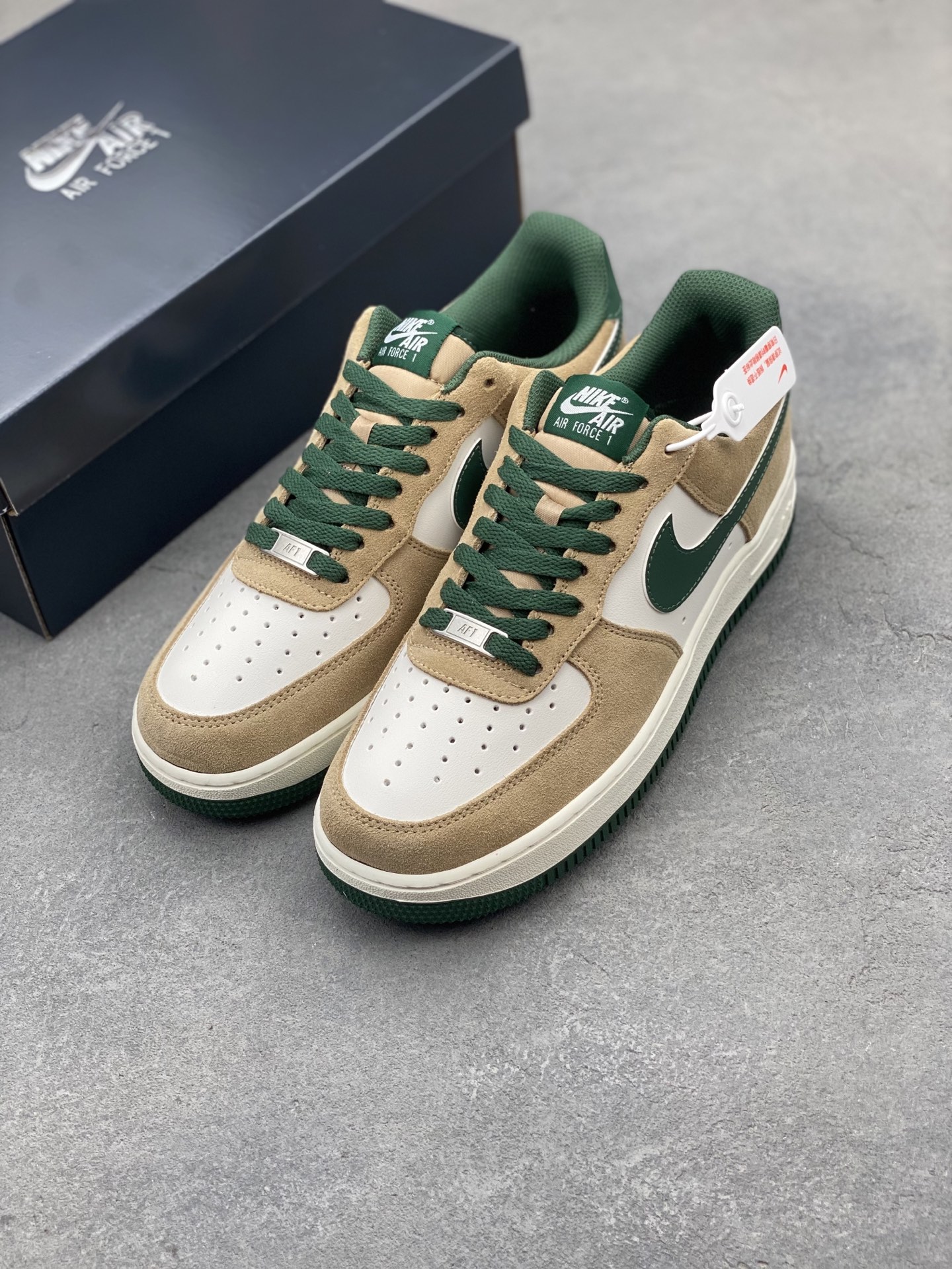 Nike Air Force 1 '07 Low Top Sneakers - Khaki/Green - Limited Edition 9 i1749485977243 503 0 7