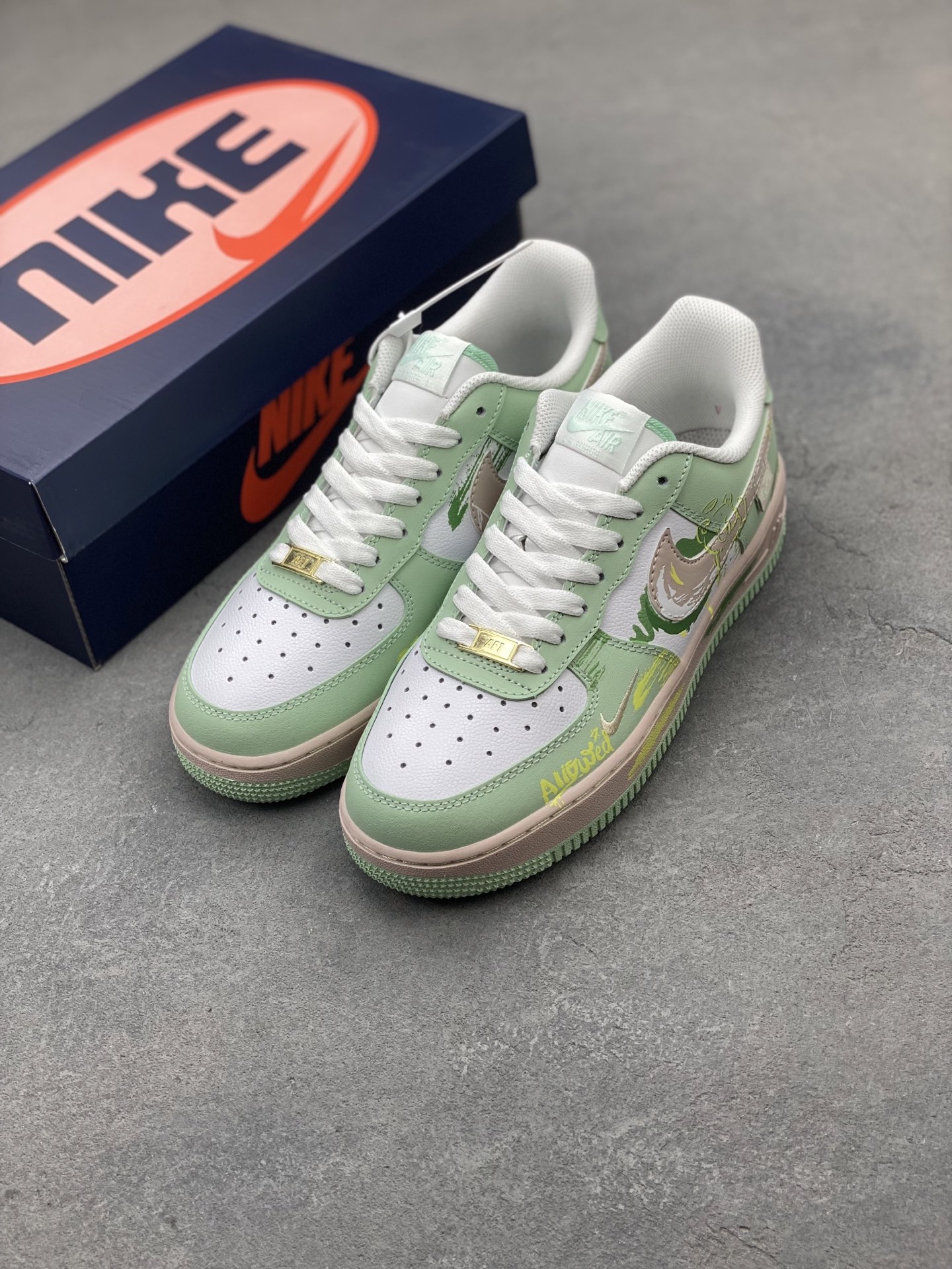 Nike Air Force 1 '07 Low Sneakers - Limited Edition, Premium Comfort 9 i1749486023518 7809 0 7