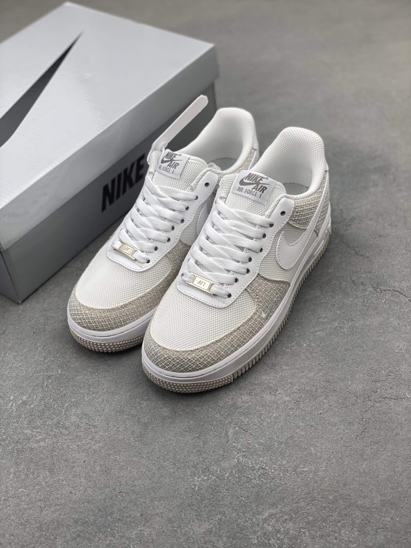 Nike Air Force 1 '07 Low White/Grey Casual Shoes - Limited Edition 9 i1749486067635 7666 0 7