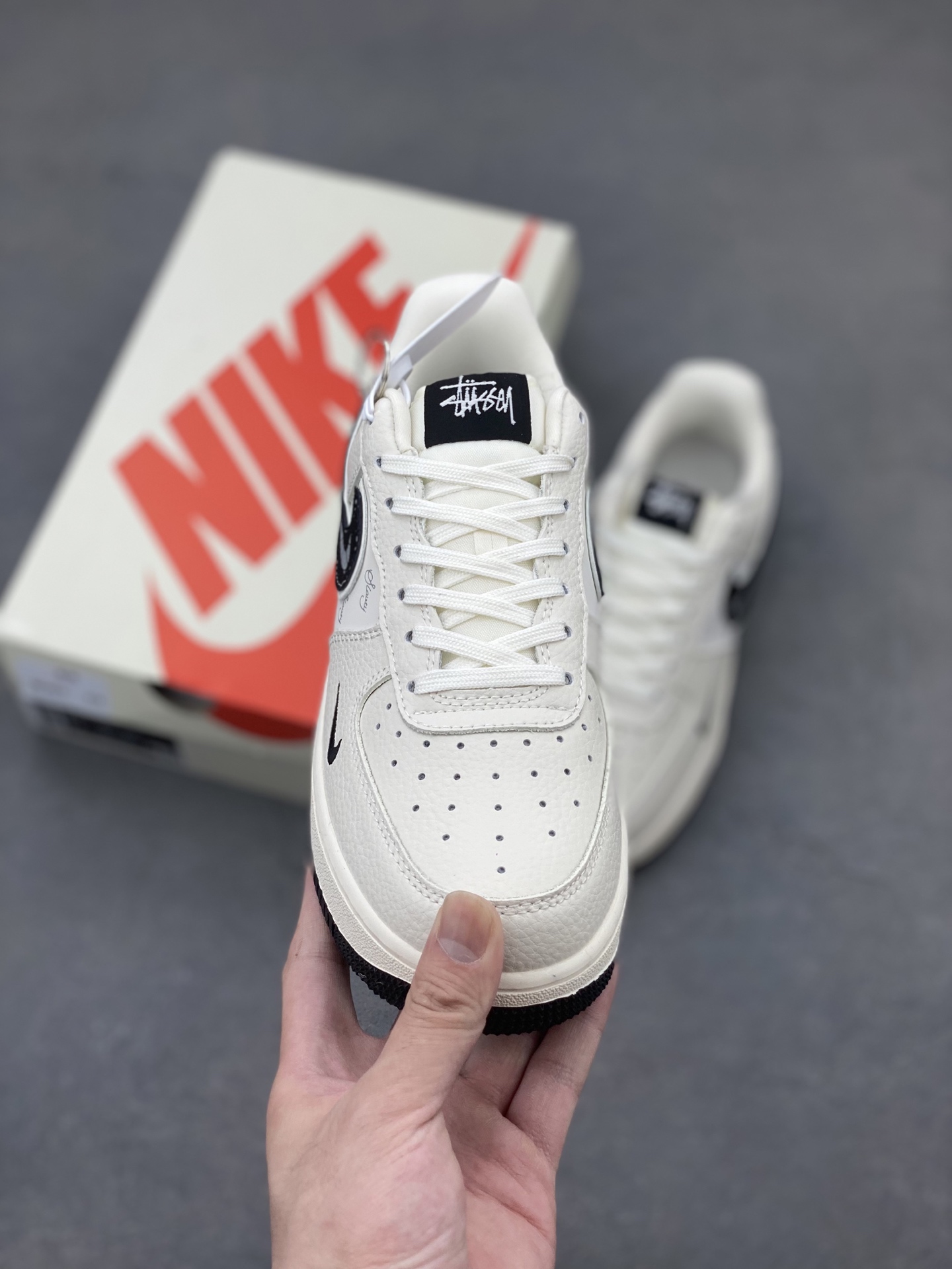 Nike Air Force 1 '07 Low Sneakers - Limited Edition Style 3 i1749486131654 7872 0 1