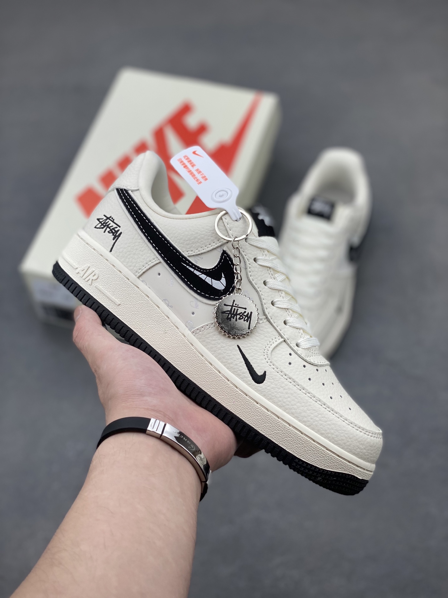 Nike Air Force 1 '07 Low Sneakers - Limited Edition Style 2 i1749486133273 2683 0 0
