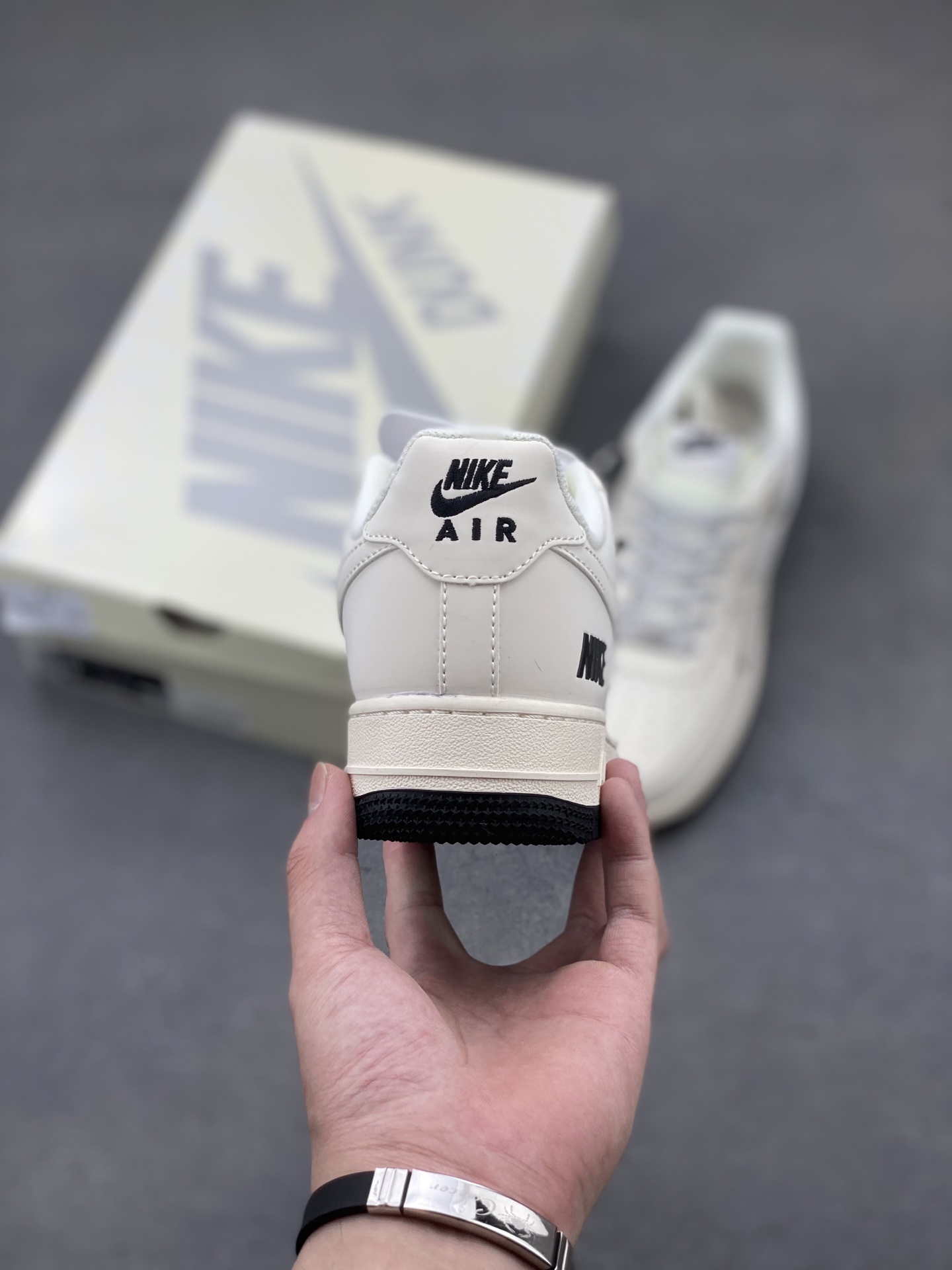 Nike Air Force 1 '07 Low Sneakers, Limited Edition, Comfortable and Stylish 5 i1749486225375 333 0 3