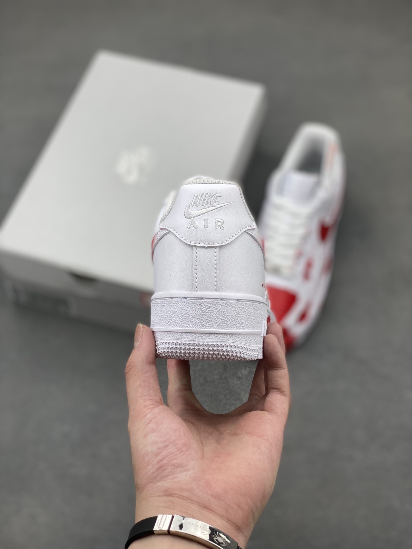 Nike Air Force 1 '07 Low White/Red Paint Splatter Casual Sneakers 5 i1749668541942 8133 0 3