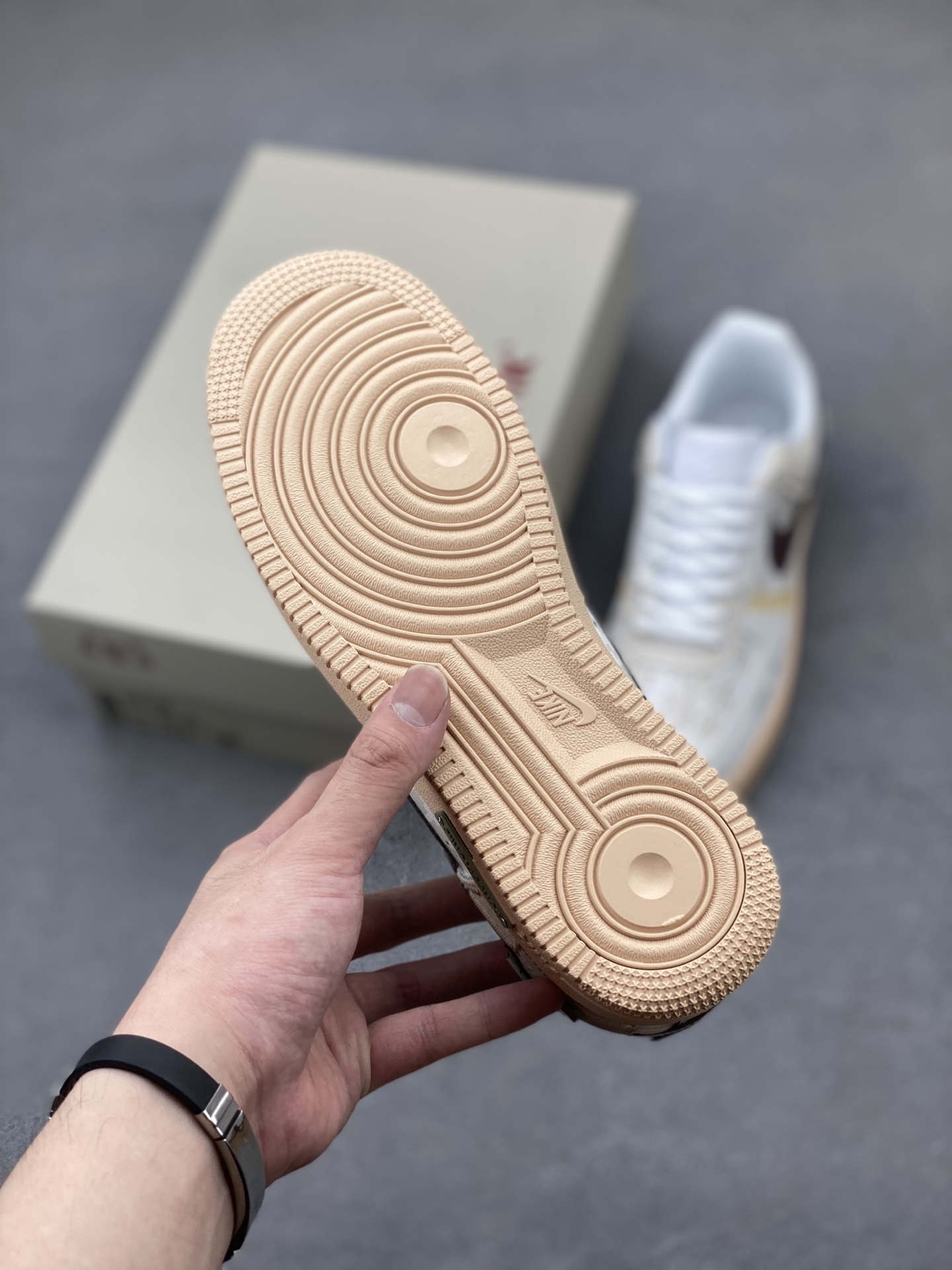 Nike Air Force 1 '07 Low Sneakers - Limited Edition, Premium Comfort 7 i1749668583610 2955 0 5
