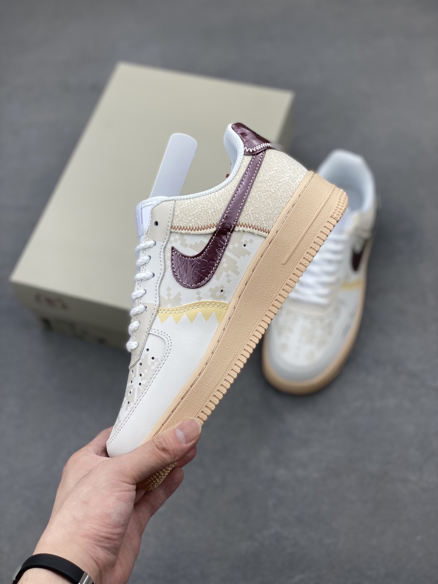 Nike Air Force 1 '07 Low Sneakers - Limited Edition, Premium Comfort 4 i1749668587973 4643 0 2