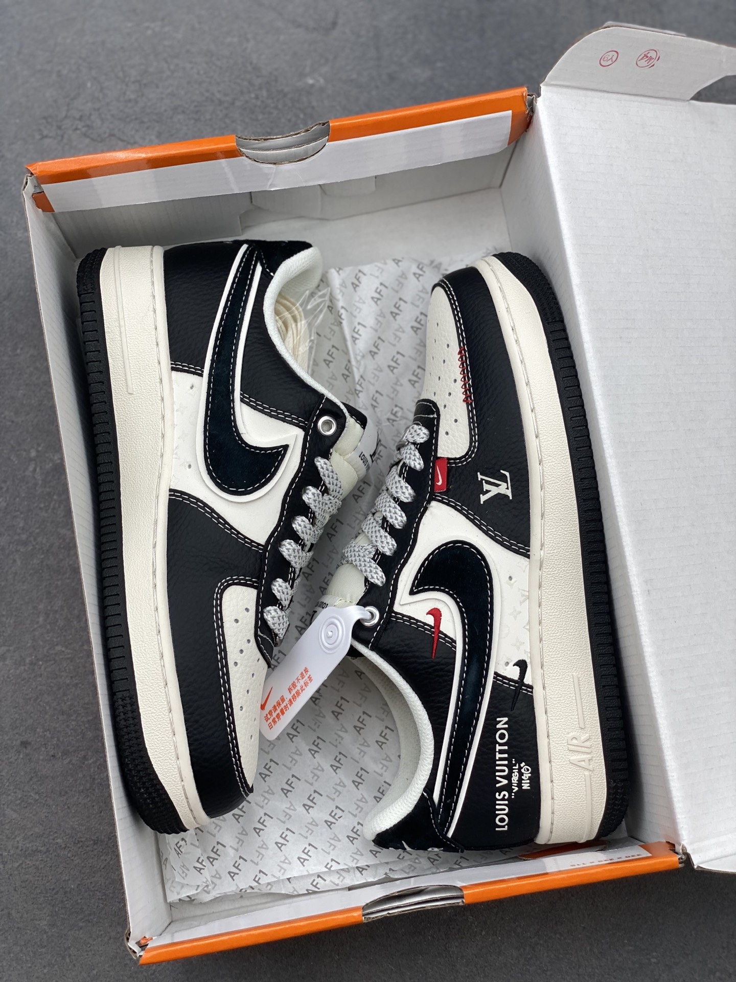 Nike Air Force 1 Low Louis Vuitton Custom Sneakers Limited Edition 10 i1749668643948 4110 0 8