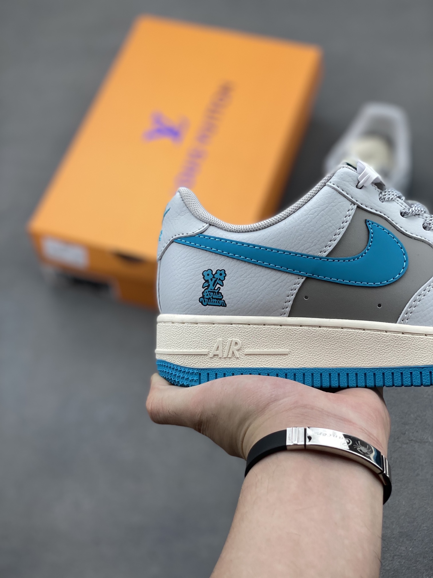 Nike Air Force 1 '07 Low Gray/Blue,Limited Edition 6 i1749668956799 1902 0 4