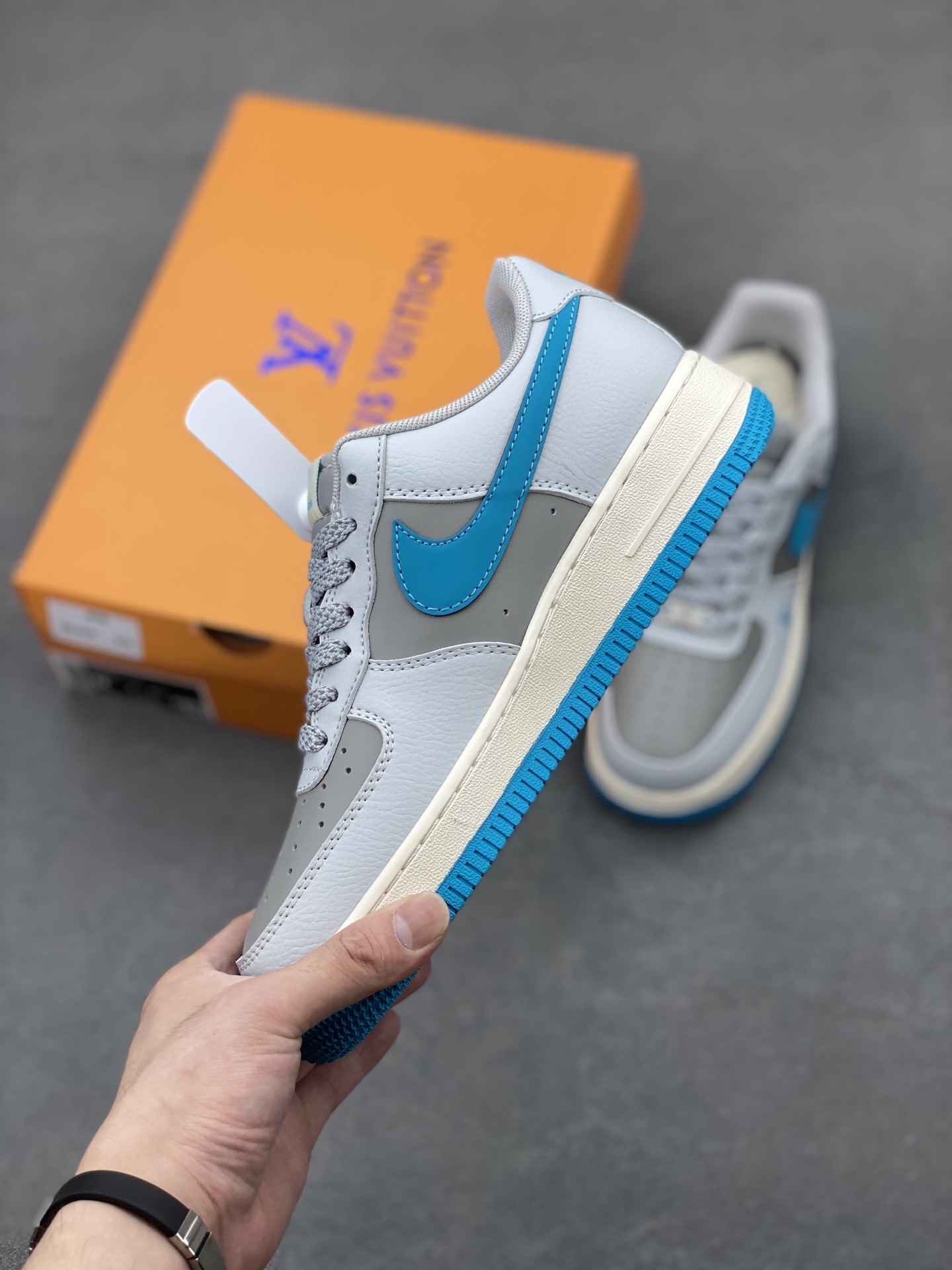 Nike Air Force 1 '07 Low Gray/Blue,Limited Edition 4 i1749668965531 8519 0 2