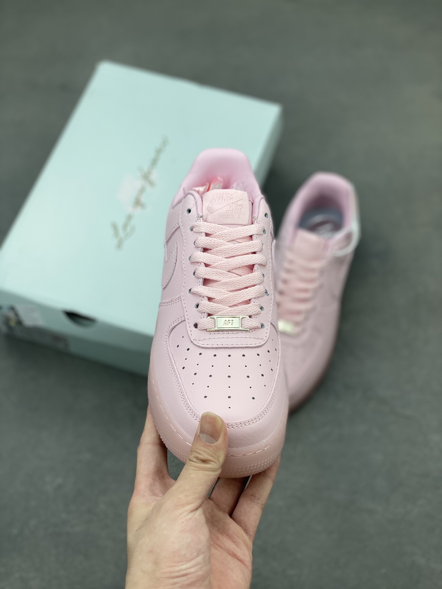 Nike Air Force 1 '07 Low Pink Foam Casual Shoes CZ8065-600 Limited Edition 3 i1749846113768 809 0 1