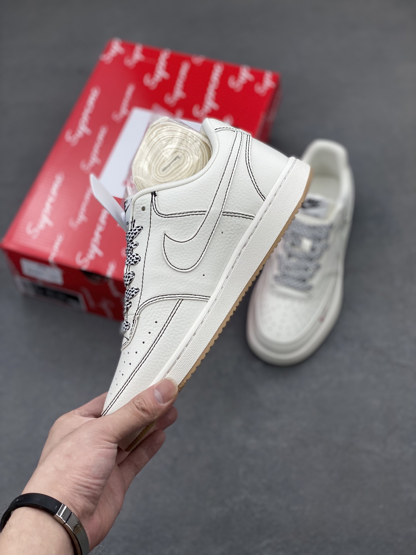Nike Ebernon Low PRM Sneakers - Stylish, Breathable, and Versatile 4 i1749846270673 3862 0 2