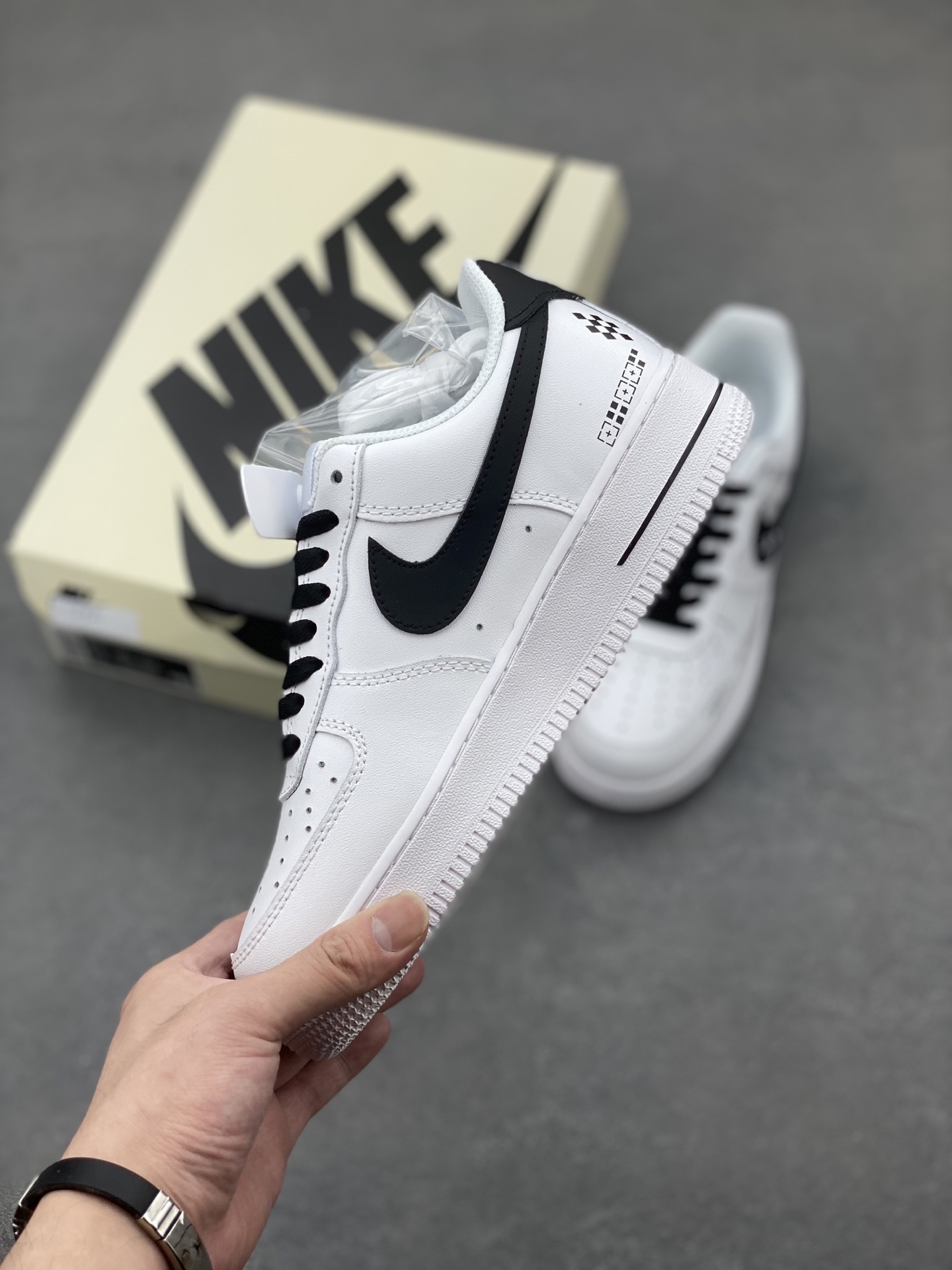 Nike Air Force 1 '07 Low White/Black Casual Sneakers CW2288-030 4 i1749930883799 706 0 2