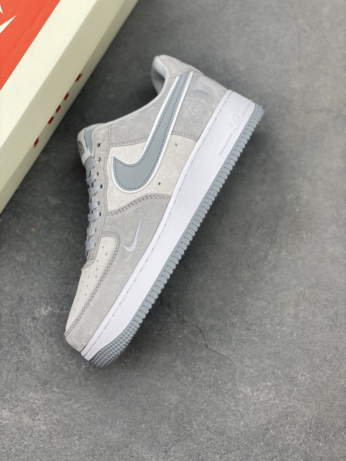 Nike Air Force 1 '07 Low Gray Suede Sneakers - The North Face Limited Edition 8 i1750016490909 9032 0 6