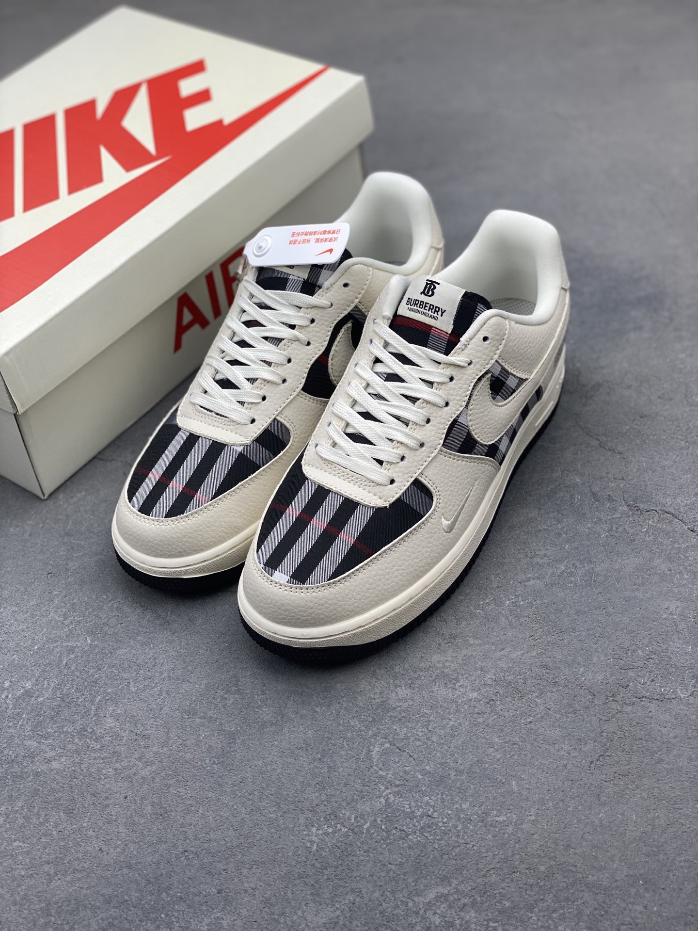 Nike Air Force 1 Low '07 Custom Burberry Sneakers - Limited Edition 8 i1750016583801 6882 0 7