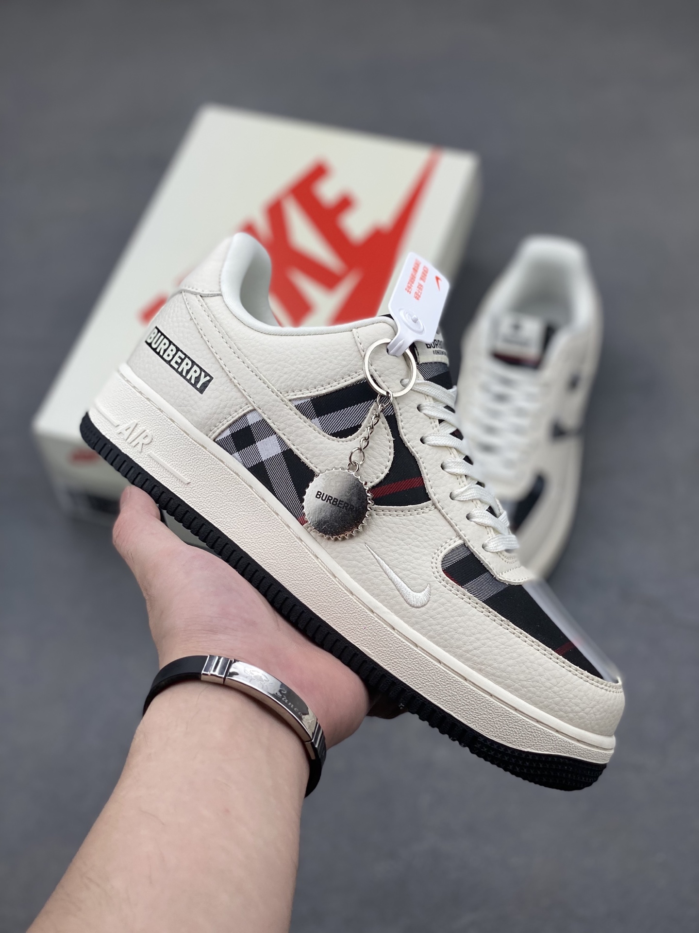 Nike Air Force 1 Low '07 Custom Burberry Sneakers - Limited Edition 1 i1750016584210 8969 0 0