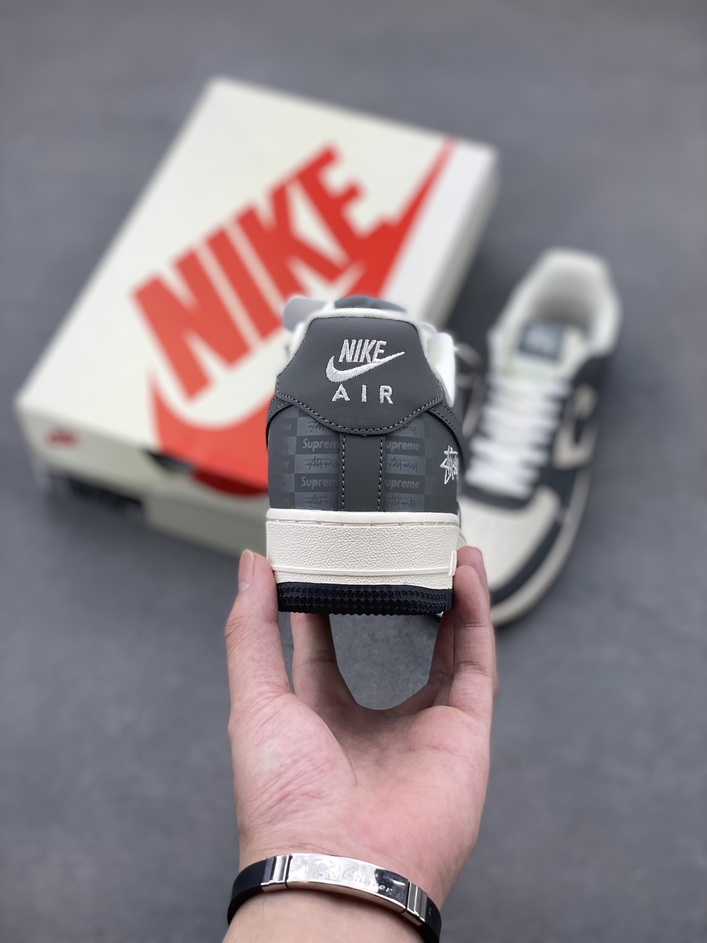 Nike Air Force 1 '07 Low Grey Supreme Stussy Limited Edition Sneakers 5 i1750016639037 9878 0 3