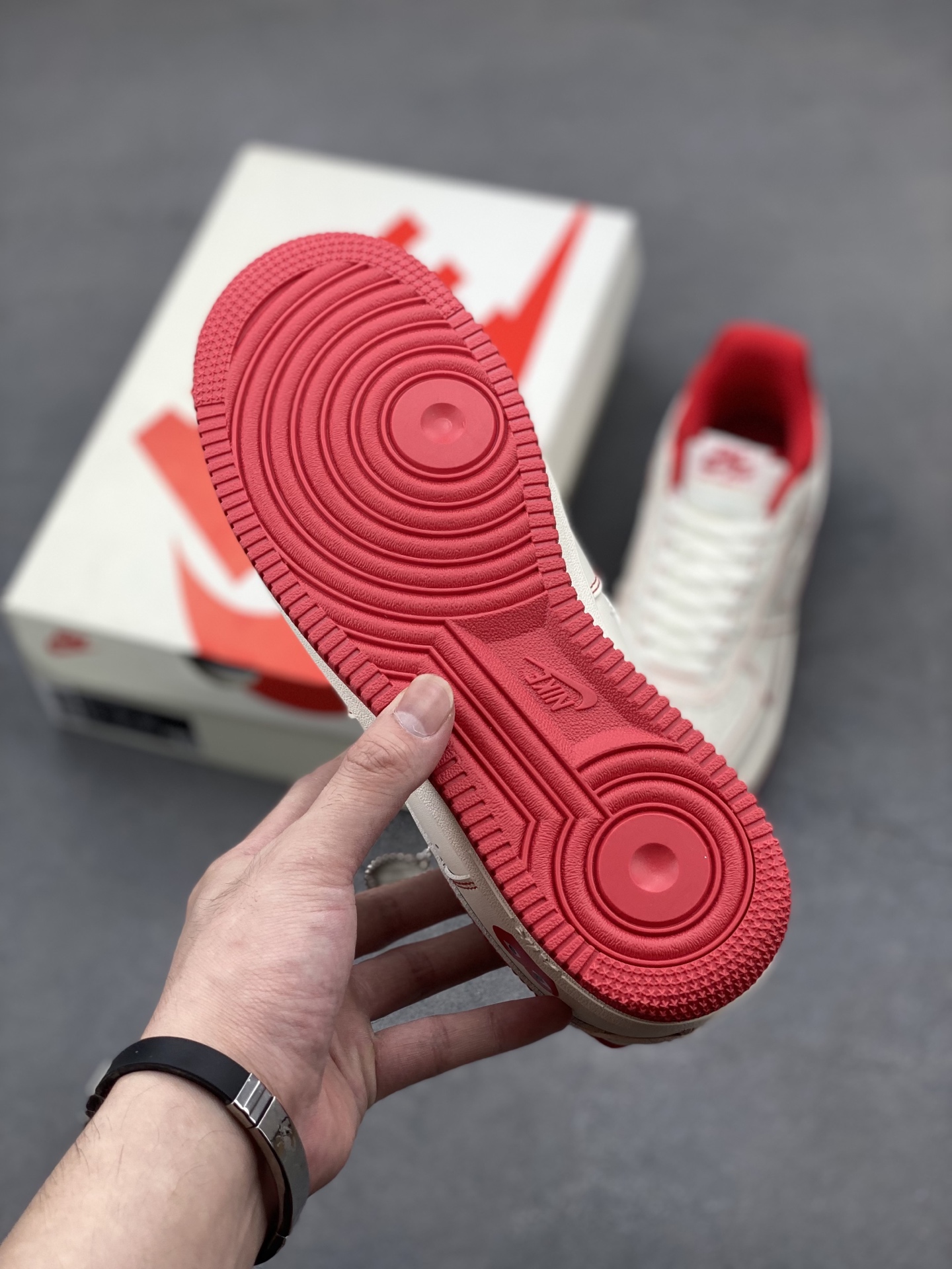 Nike Air Force 1 '07 Low White/Red Sneakers Limited Edition 7 i1750016687054 9327 0 5