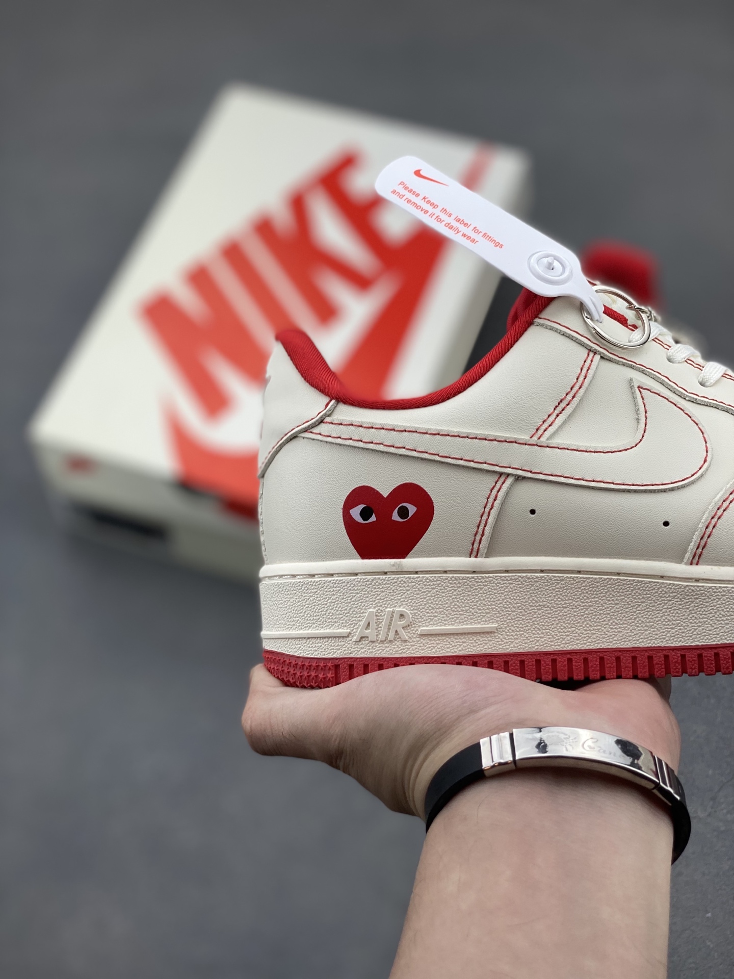 Nike Air Force 1 '07 Low White/Red Sneakers Limited Edition 6 i1750016687326 3241 0 4