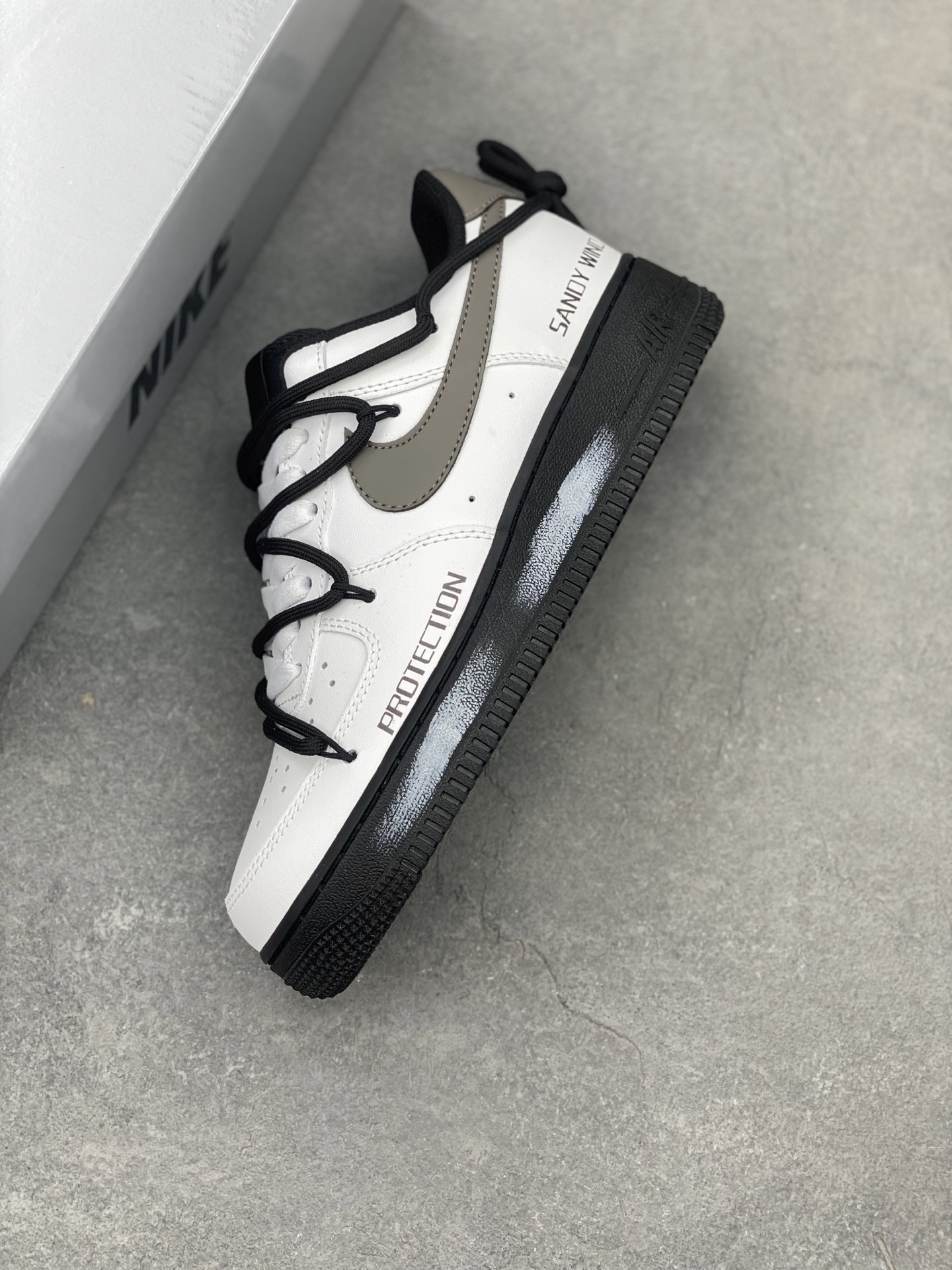 Nike Air Force 1 '07 Low White/Grey Sneakers Limited Edition - All Sizes 8 i1750103997712 8784 0 6