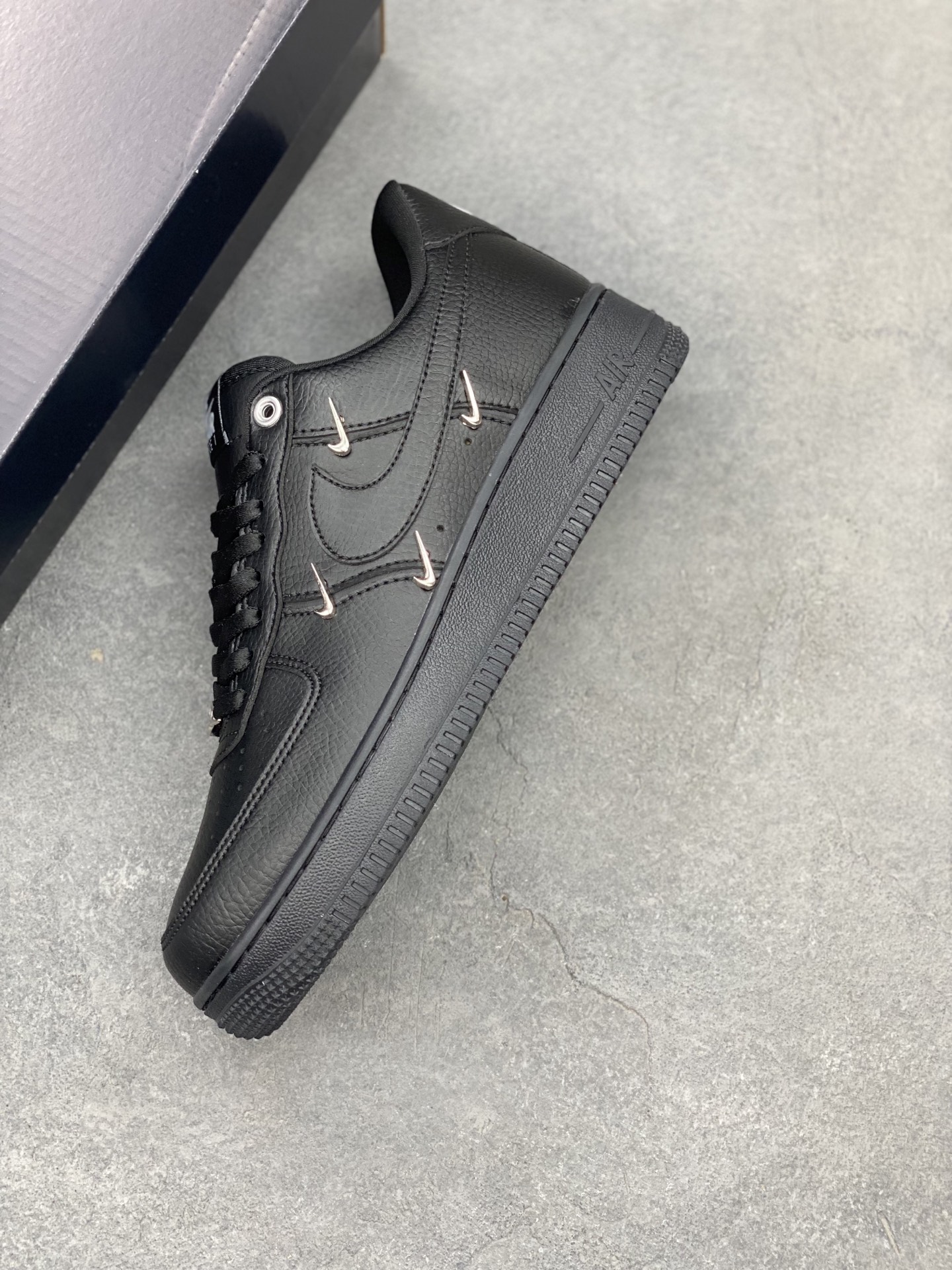 Nike Air Force 1 Black Leather Sneakers with Unique Hook Detailing 8 i1750104239705 82 0 6