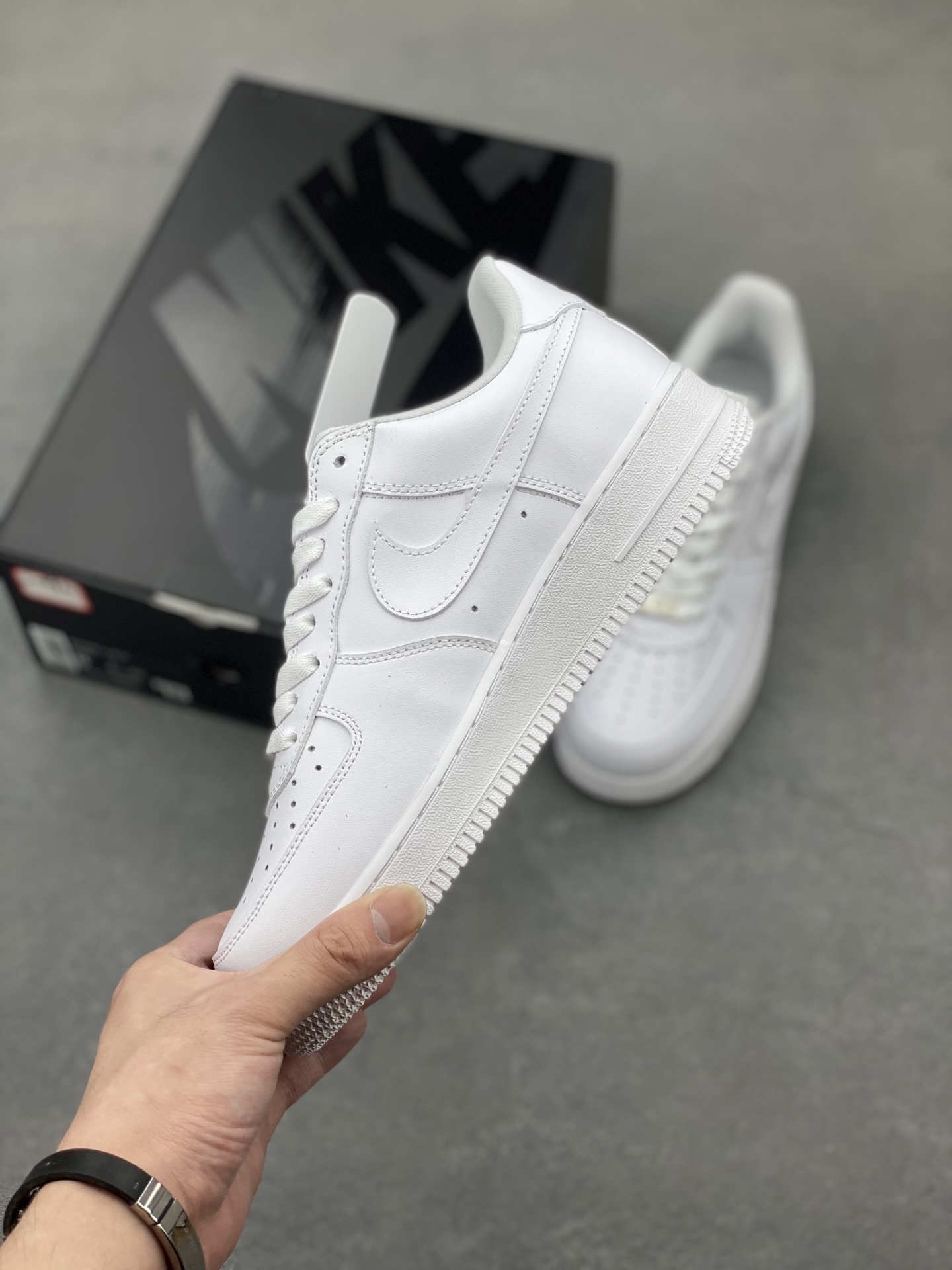 Nike Air Force 1 '07 Low Supreme White CU9225-100 Sneakers 4 i1750190177660 4562 0 2