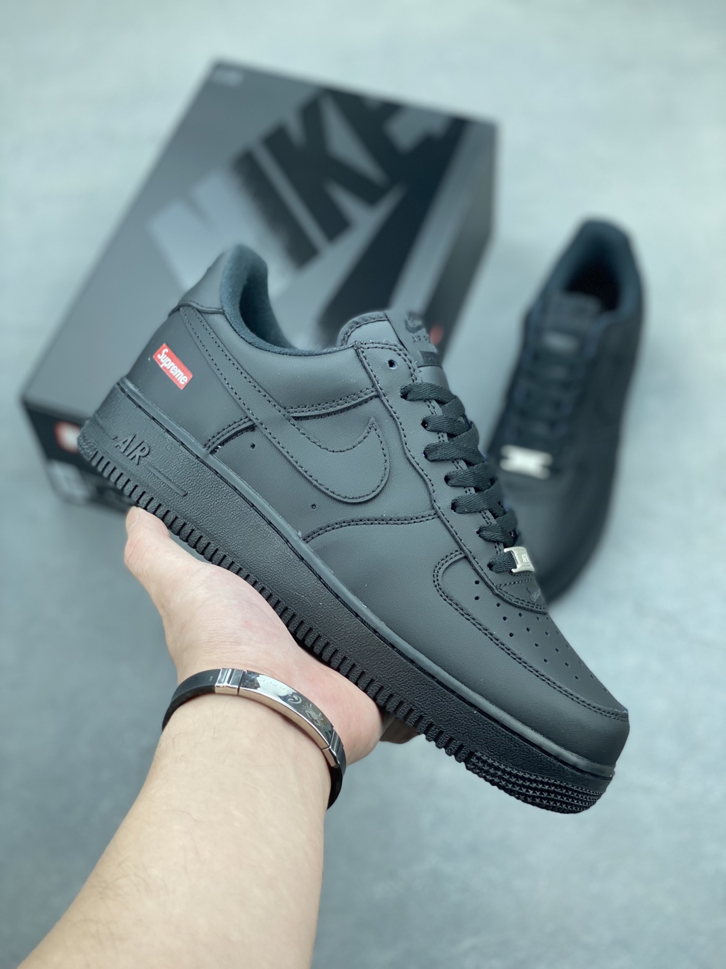 Nike Air Force 1 '07 Low Black Sneaker - Supreme Edition, Limited Release 2 i1750190219192 8960 0 0