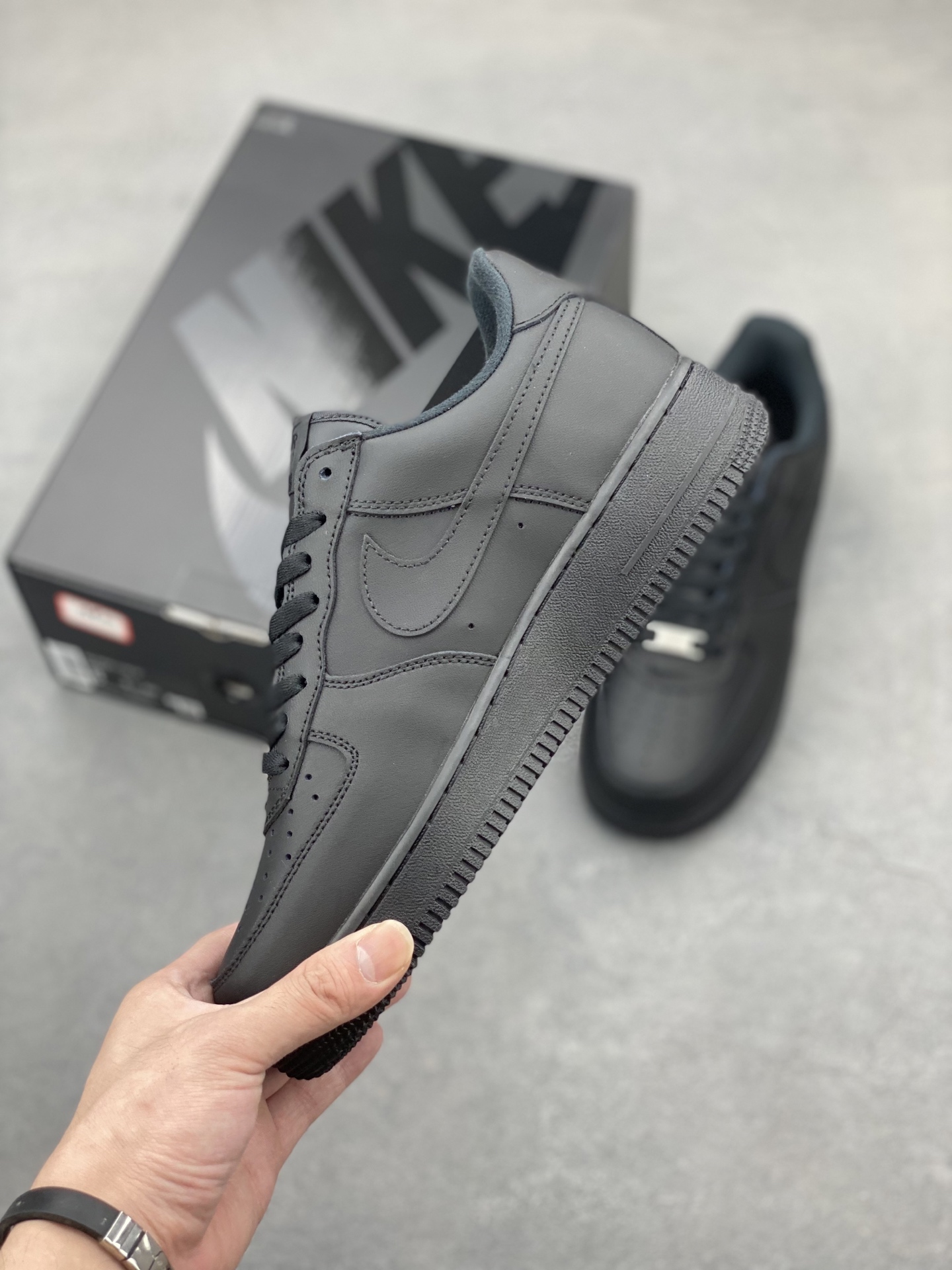 Nike Air Force 1 '07 Low Black Sneaker - Supreme Edition, Limited Release 4 i1750190225608 6940 0 2