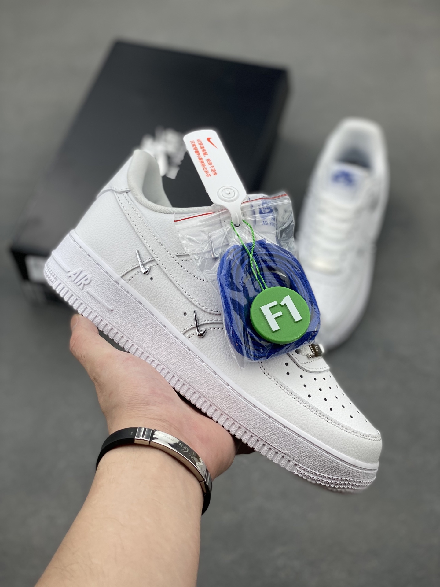 Nike Air Force 1 '07 Low F1 Version White Sneakers with Air Cushion 2 i1750190401268 1833 0 0