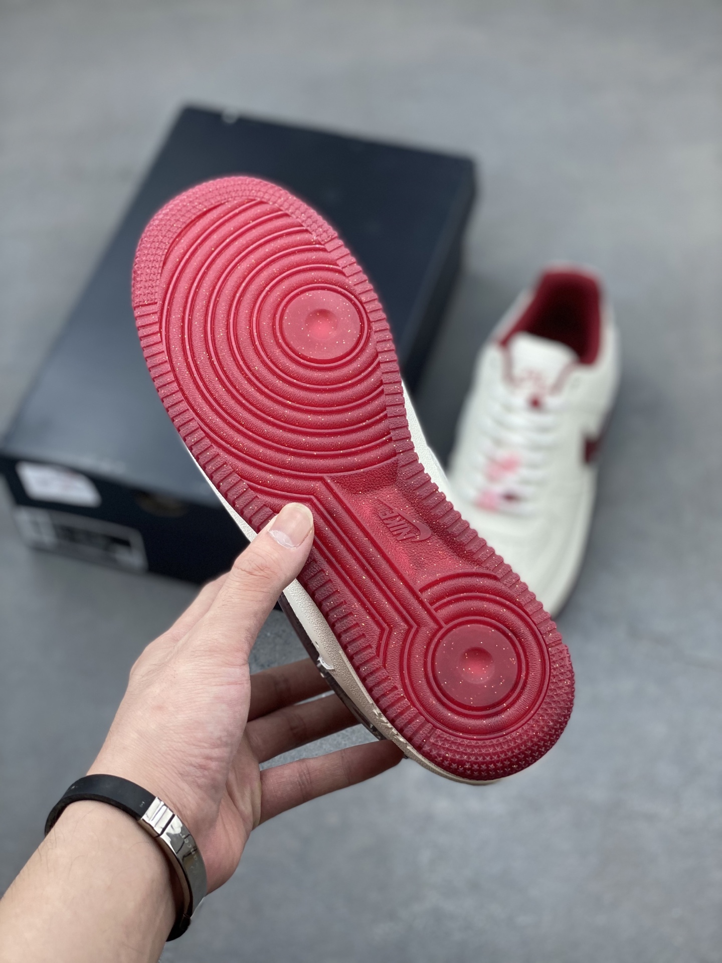 Nike Air Force 1 Low Cream Burgundy Casual Sneakers FZ5068-161 7 i1750190555201 1572 0 5