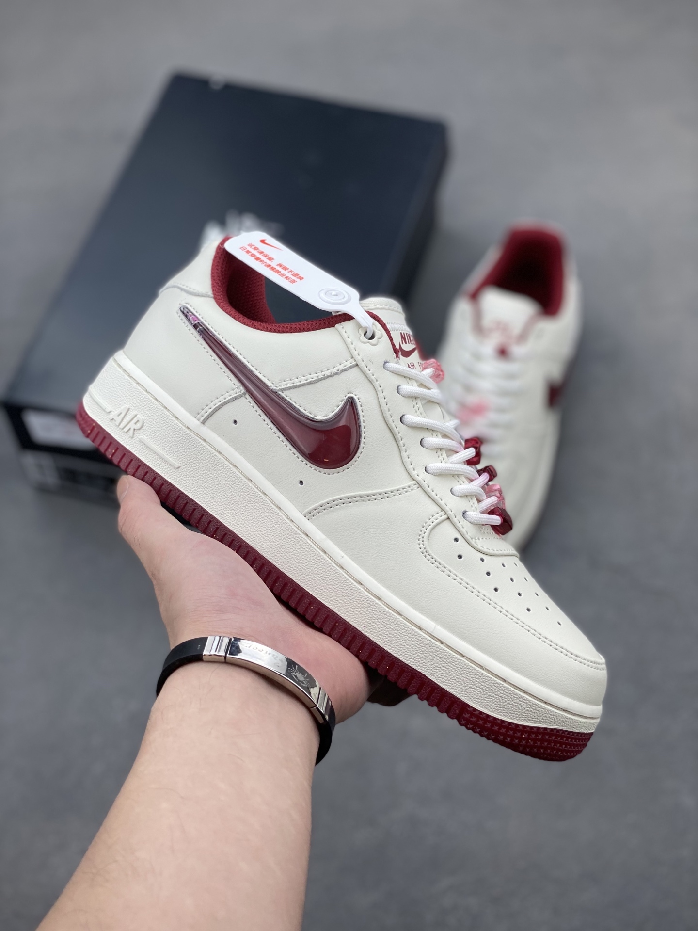 Nike Air Force 1 Low Cream Burgundy Casual Sneakers FZ5068-161 2 i1750190555234 1560 0 0