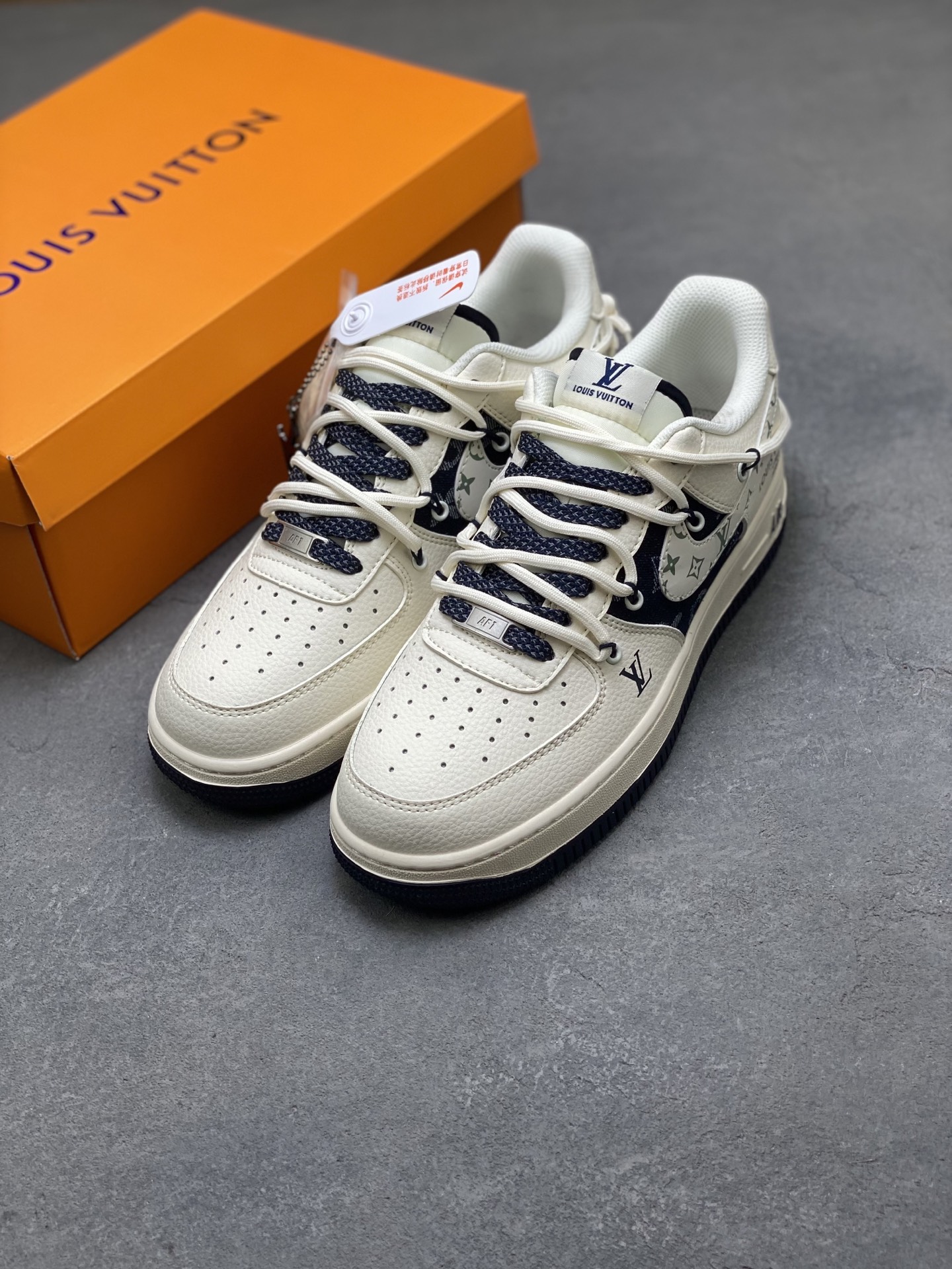Louis Vuitton x Nike Air Force 1 Low Custom Sneakers - Limited Edition 9 i1750263223995 333 0 7