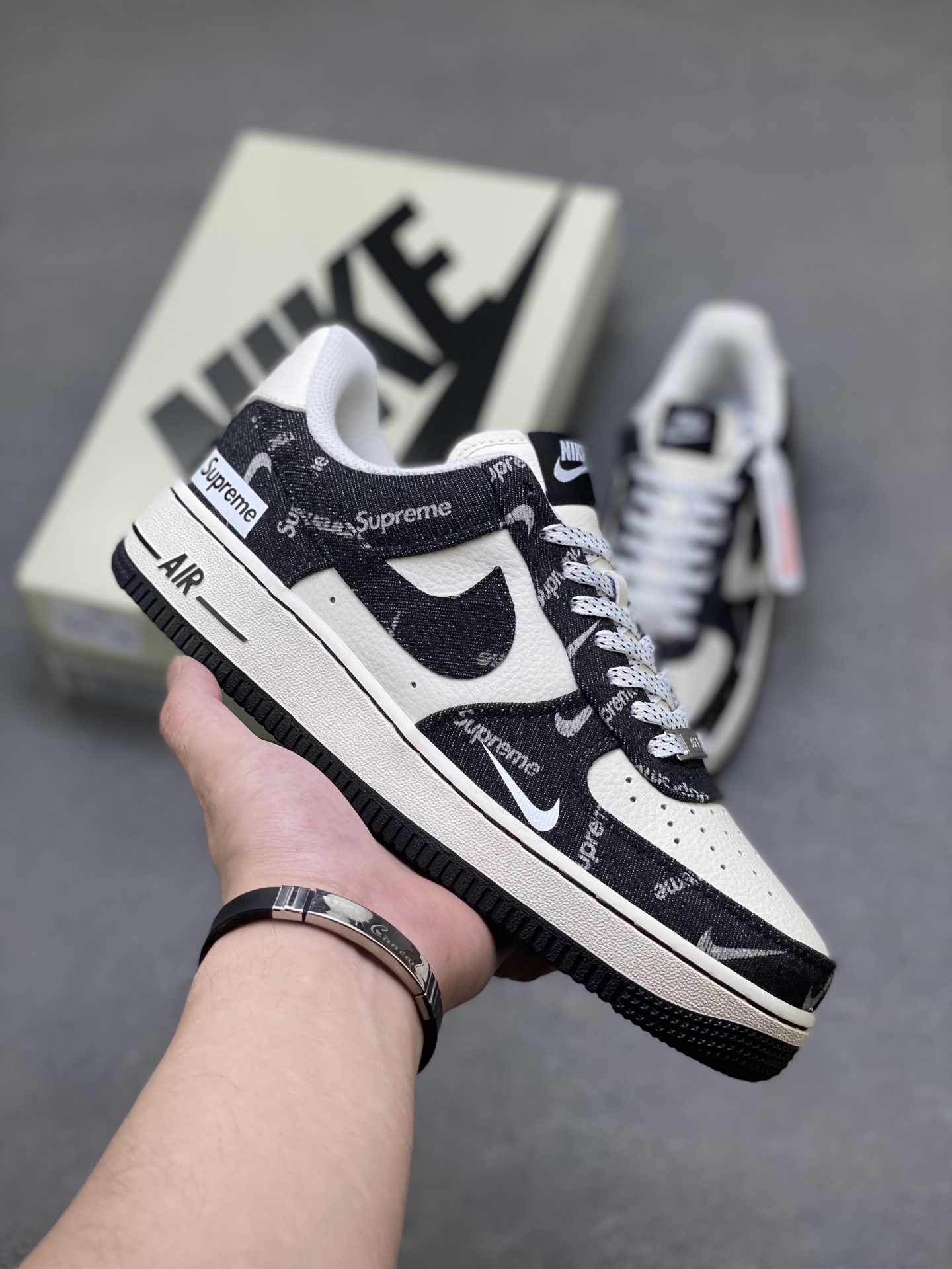 Nike Air Force 1 '07 Low Sneakers - Supreme Edition, Limited Release 2 i1750263269403 9903 0 0