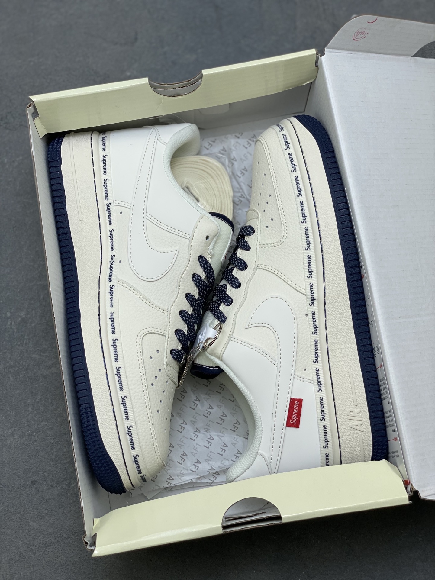Nike Air Force 1 '07 Low Supreme Sneakers - Limited Edition 10 i1750450712007 686 0 8