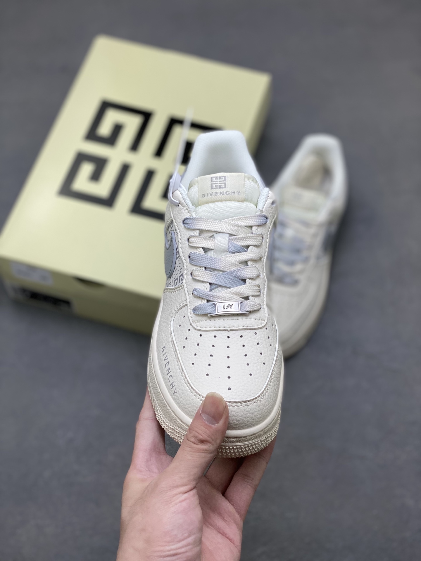 Nike Air Force 1 '07 Low x Givenchy Custom Sneakers - Limited Edition 3 i1750450931731 1810 0 1