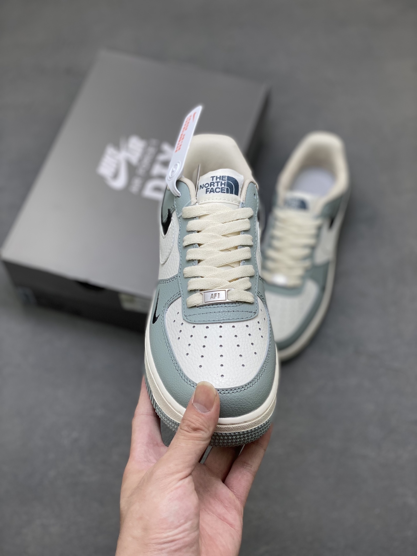 Nike Air Force 1 '07 Low The North Face Edition Casual Sneakers 3 i1750451141384 2256 0 1