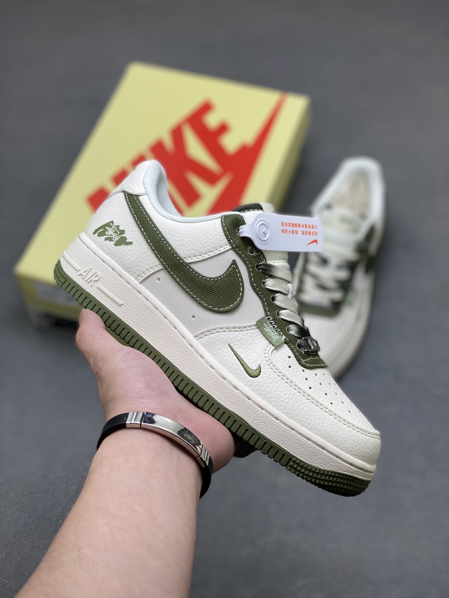 Nike Air Force 1 '07 Low Sneakers - Limited Edition Olive Green 2 i1750451550825 5230 0 0