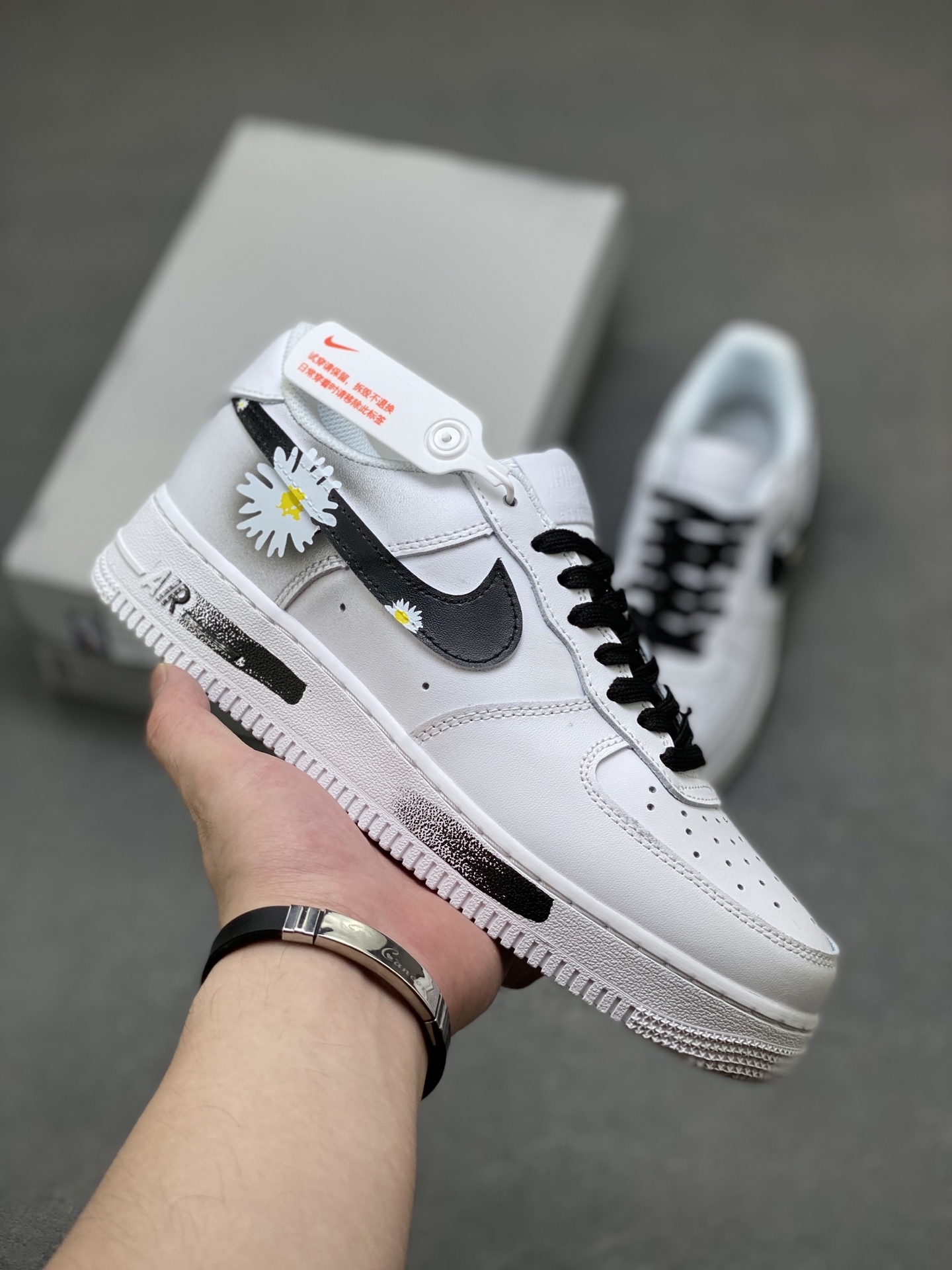 Nike Air Force 1 '07 Low White Black Daisy Casual Sneakers CW2288-111 2 i1750526387388 6434 0 0