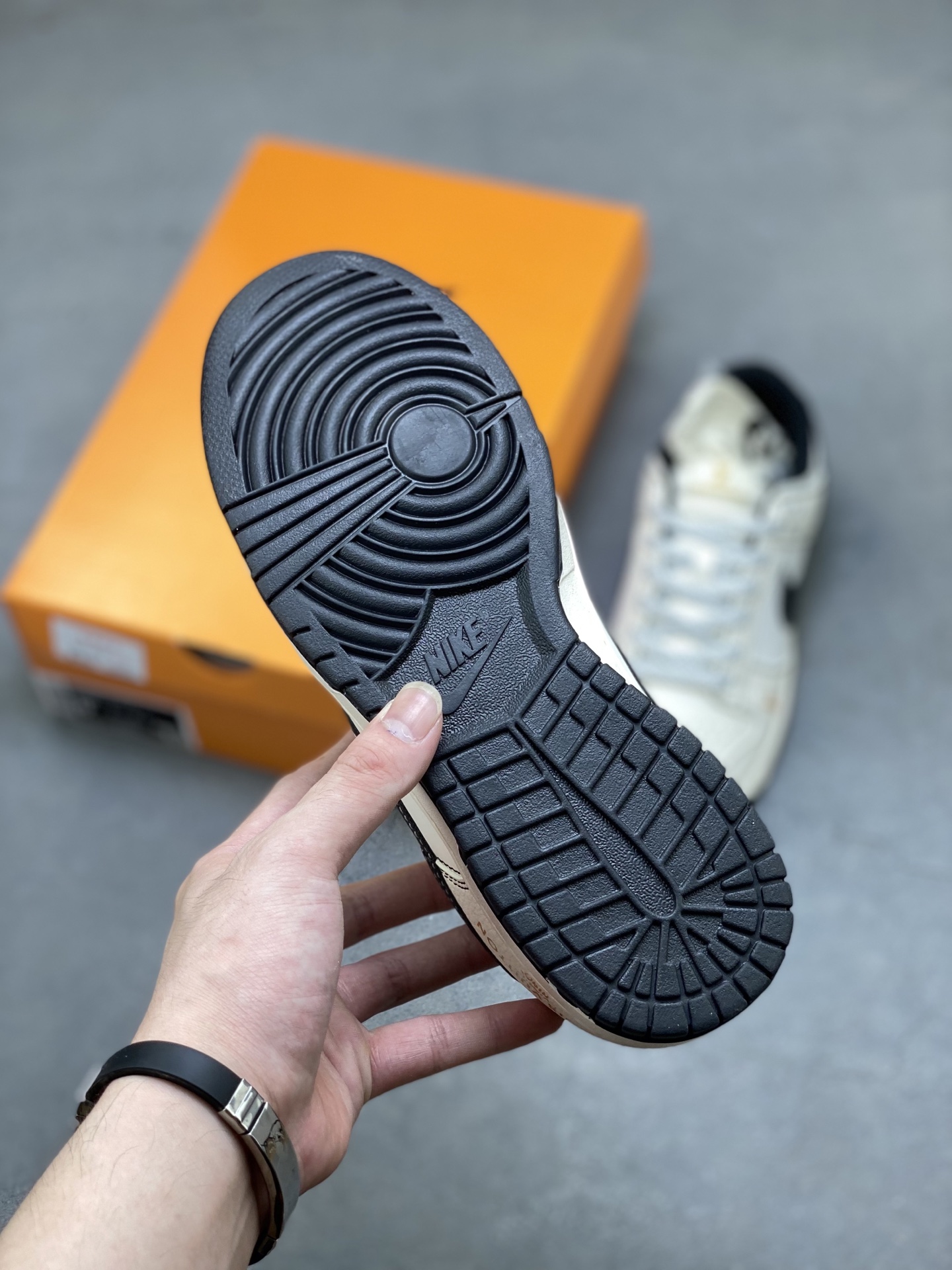 Nike SB Dunk Low Louis Vuitton Custom Sneakers - Trendy, Comfortable 7 i1750526751393 3520 0 5