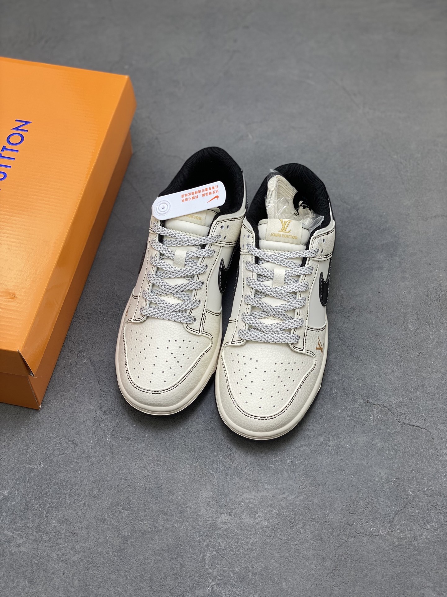 Nike SB Dunk Low Louis Vuitton Custom Sneakers - Trendy, Comfortable 9 i1750526751985 3707 0 7