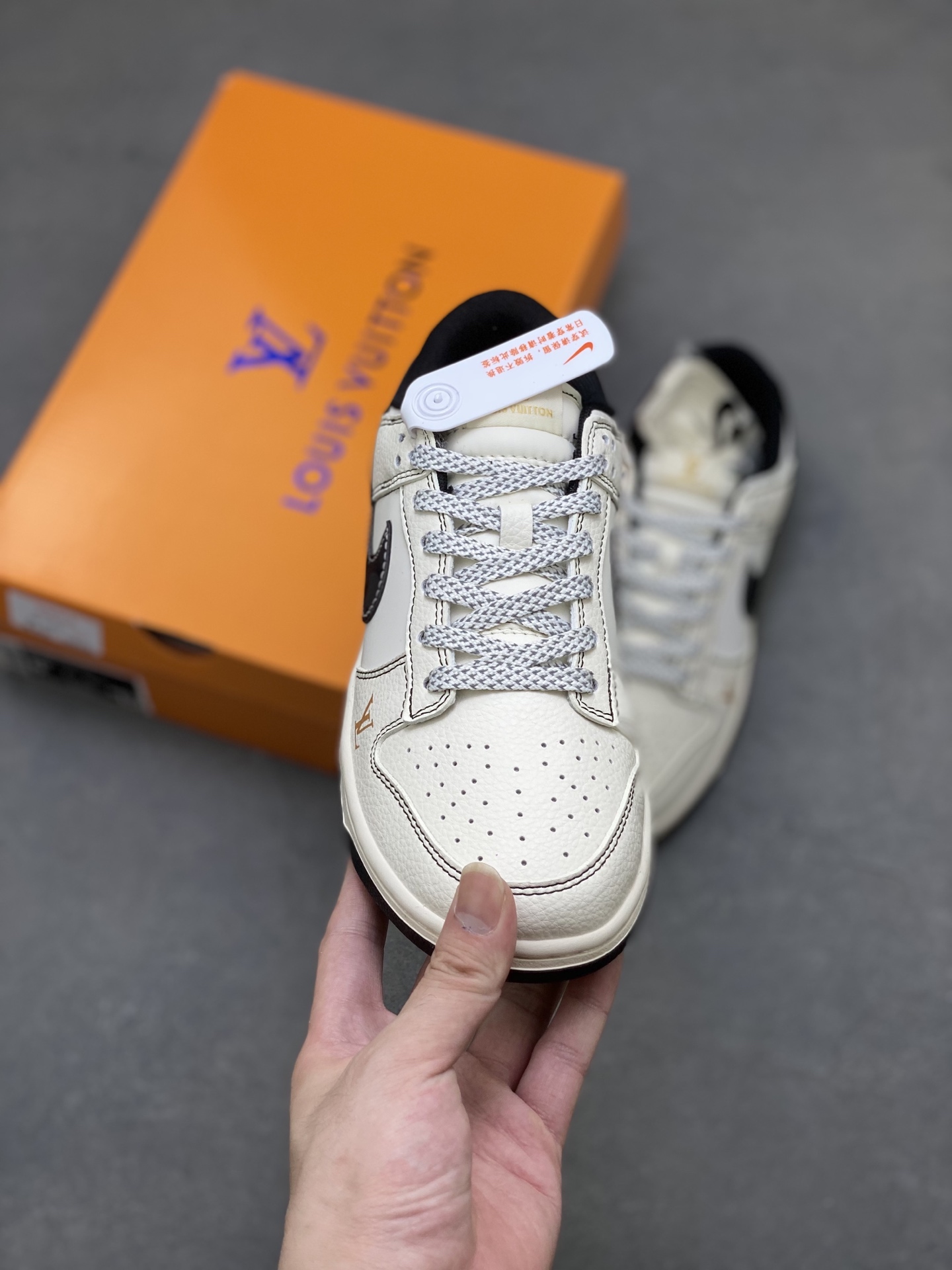 Nike SB Dunk Low Louis Vuitton Custom Sneakers - Trendy, Comfortable 3 i1750526764949 4906 0 1