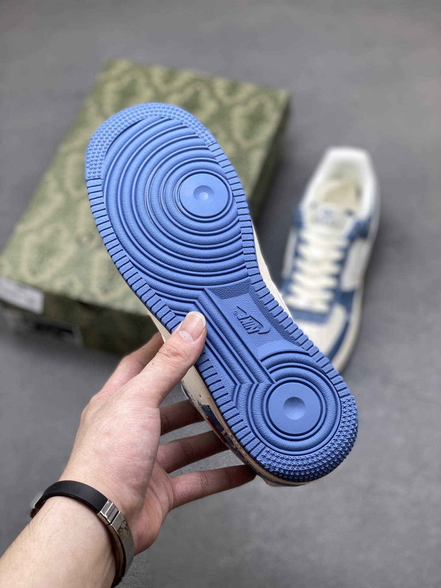 Nike Air Force 1 '07 Low Gucci Denim Sneakers - Limited Edition 7 i1750701747903 831 0 5