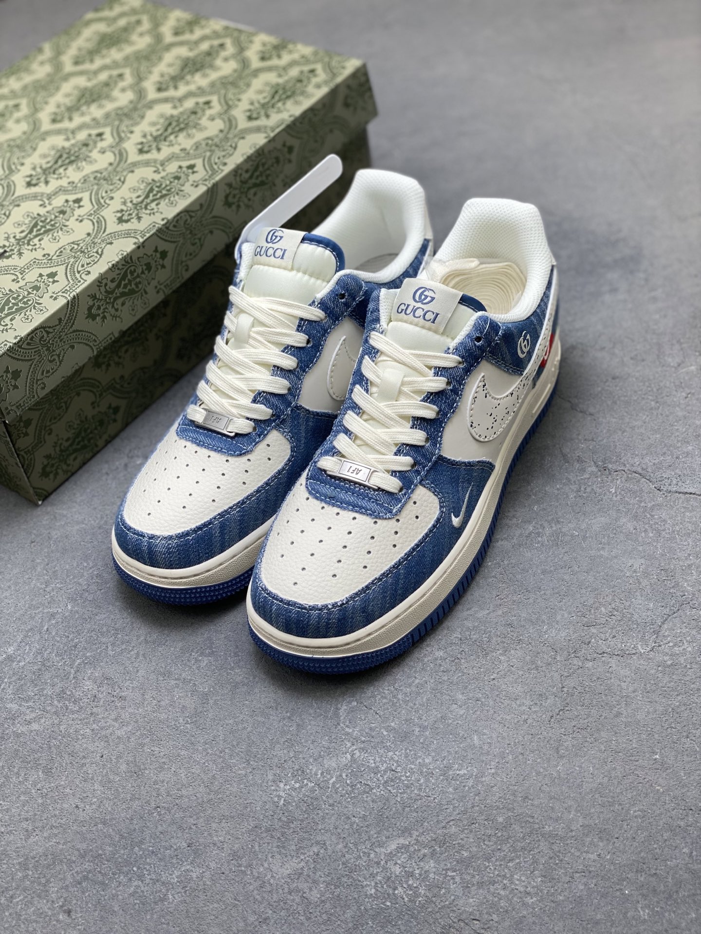 Nike Air Force 1 '07 Low Gucci Denim Sneakers - Limited Edition 9 i1750701747975 8855 0 7