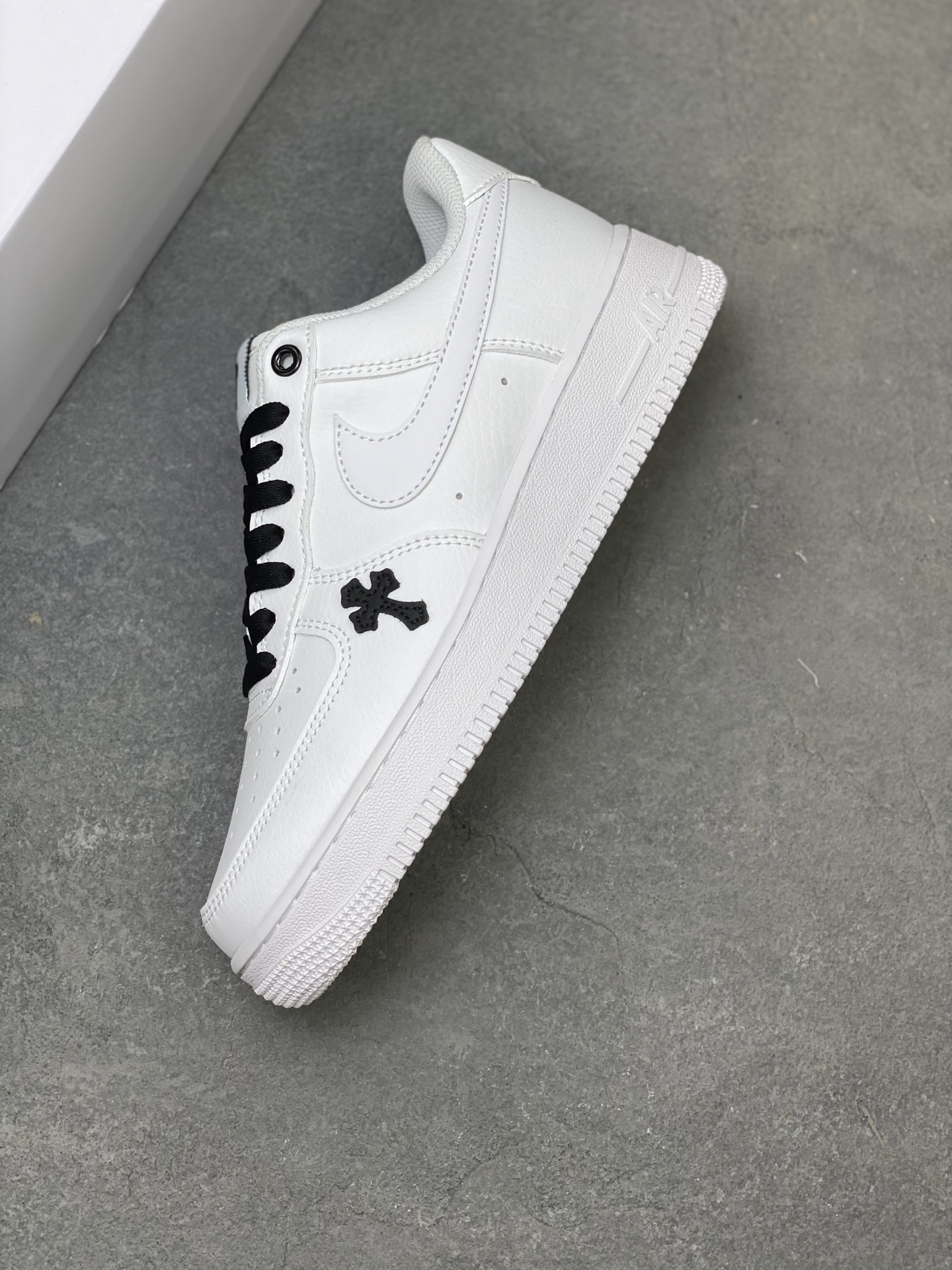 Nike Air Force 1 '07 Low White/Black Cross Sneakers CW2288-111 Limited Edition 8 i1750701895991 2786 0 6