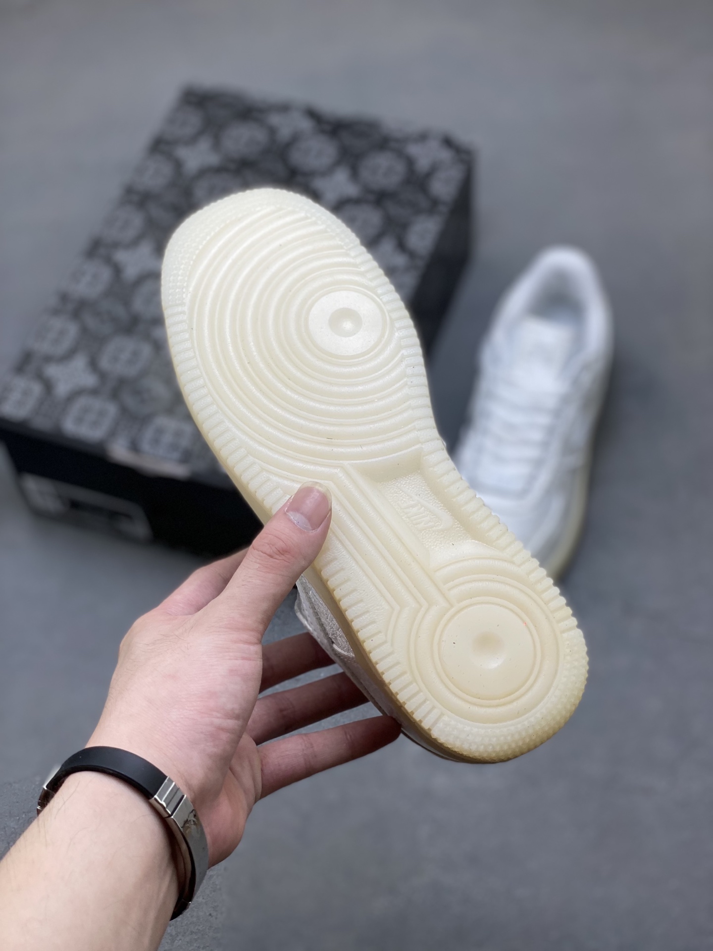 Nike Air Force 1 Low White Honeycomb Cushioning - AO9268-100 7 i1750702442673 4135 0 5