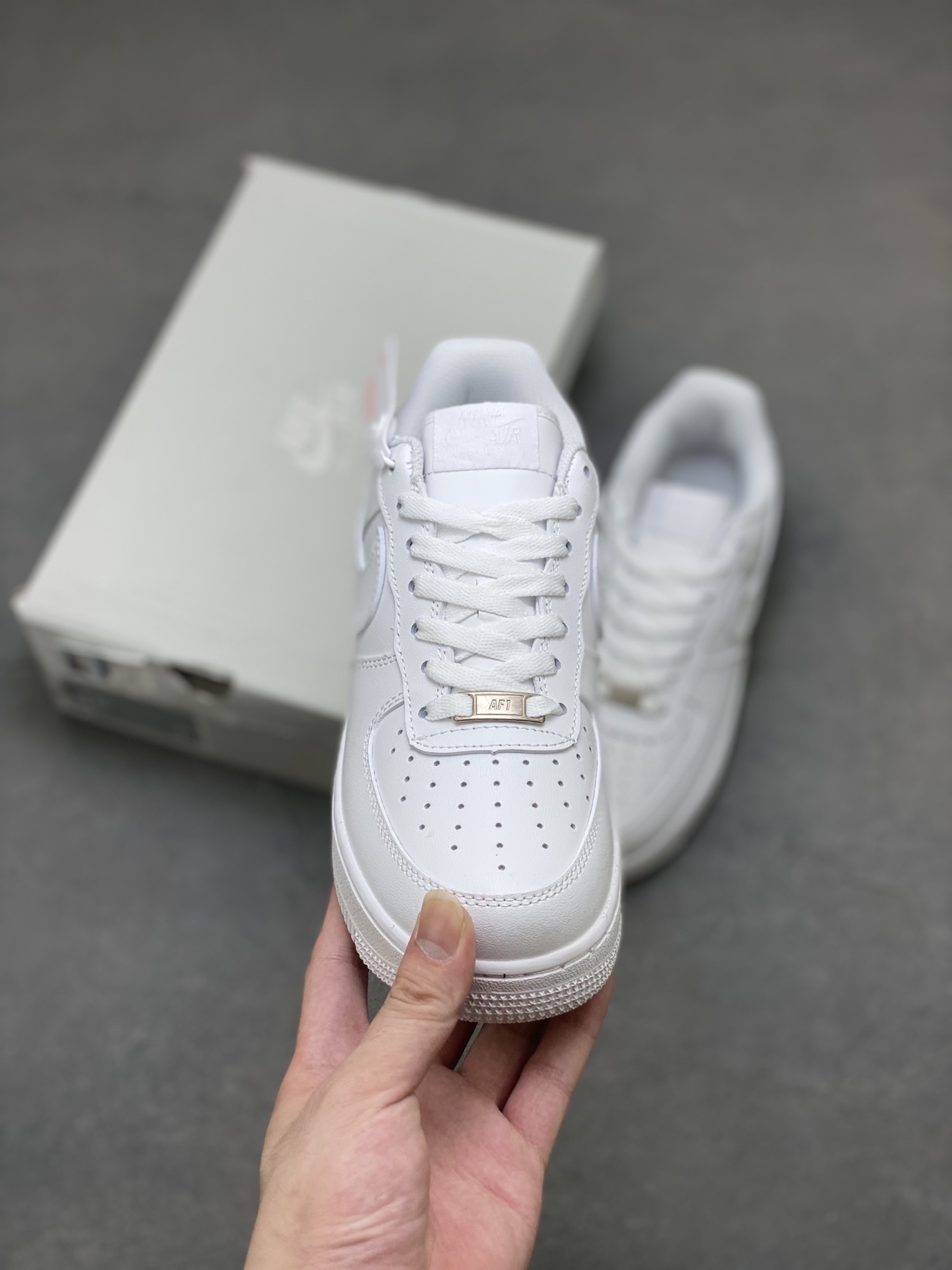 Nike Air Force 1 Mid '07 - Classic White Leather Sneakers, All-Sizes Available 3 i1750702780068 4617 0 1