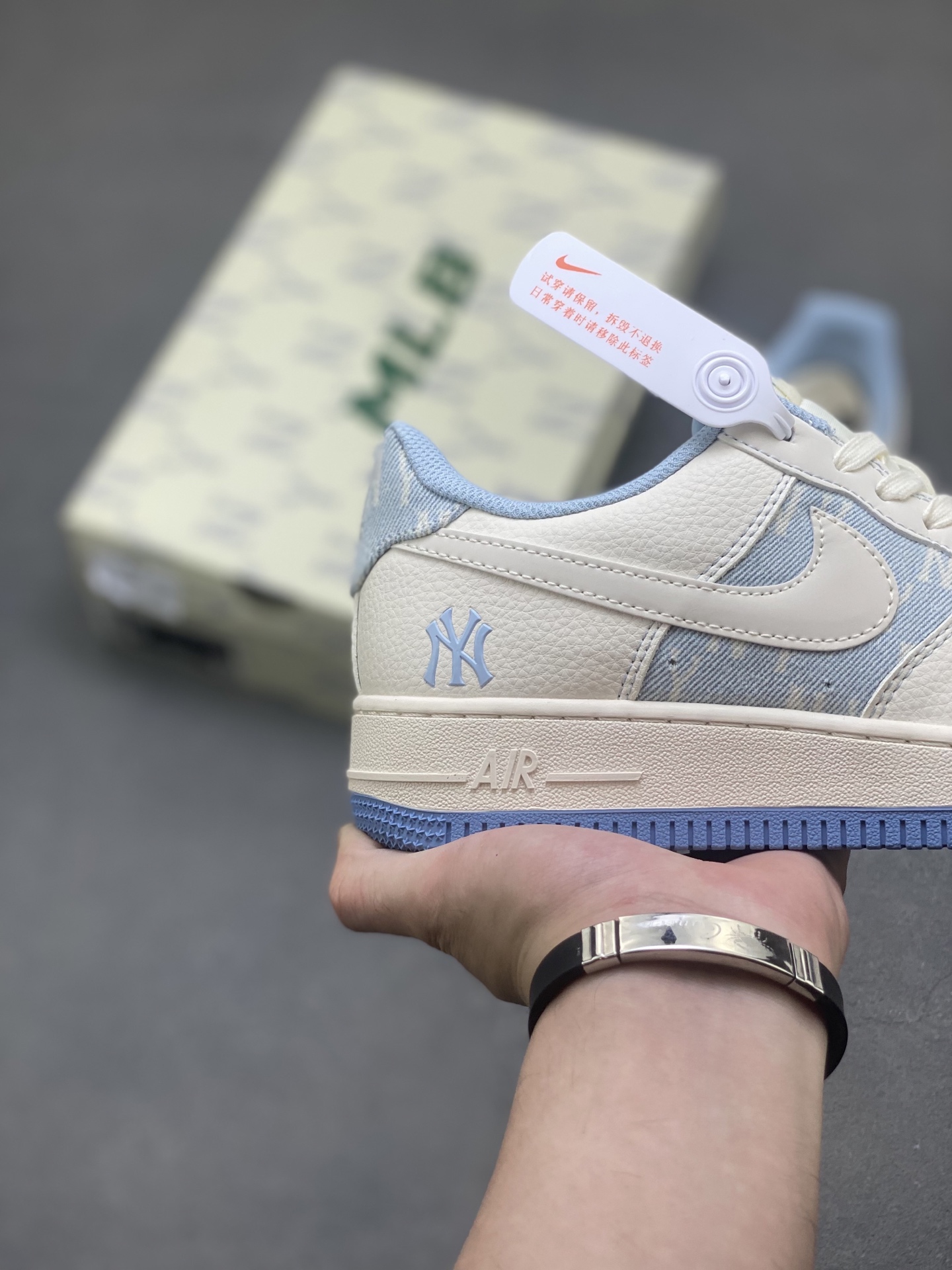 Nike Air Force 1 '07 Low MLB New York Yankees Casual Sneakers HS8068-016 6 i1750797366314 3897 0 4