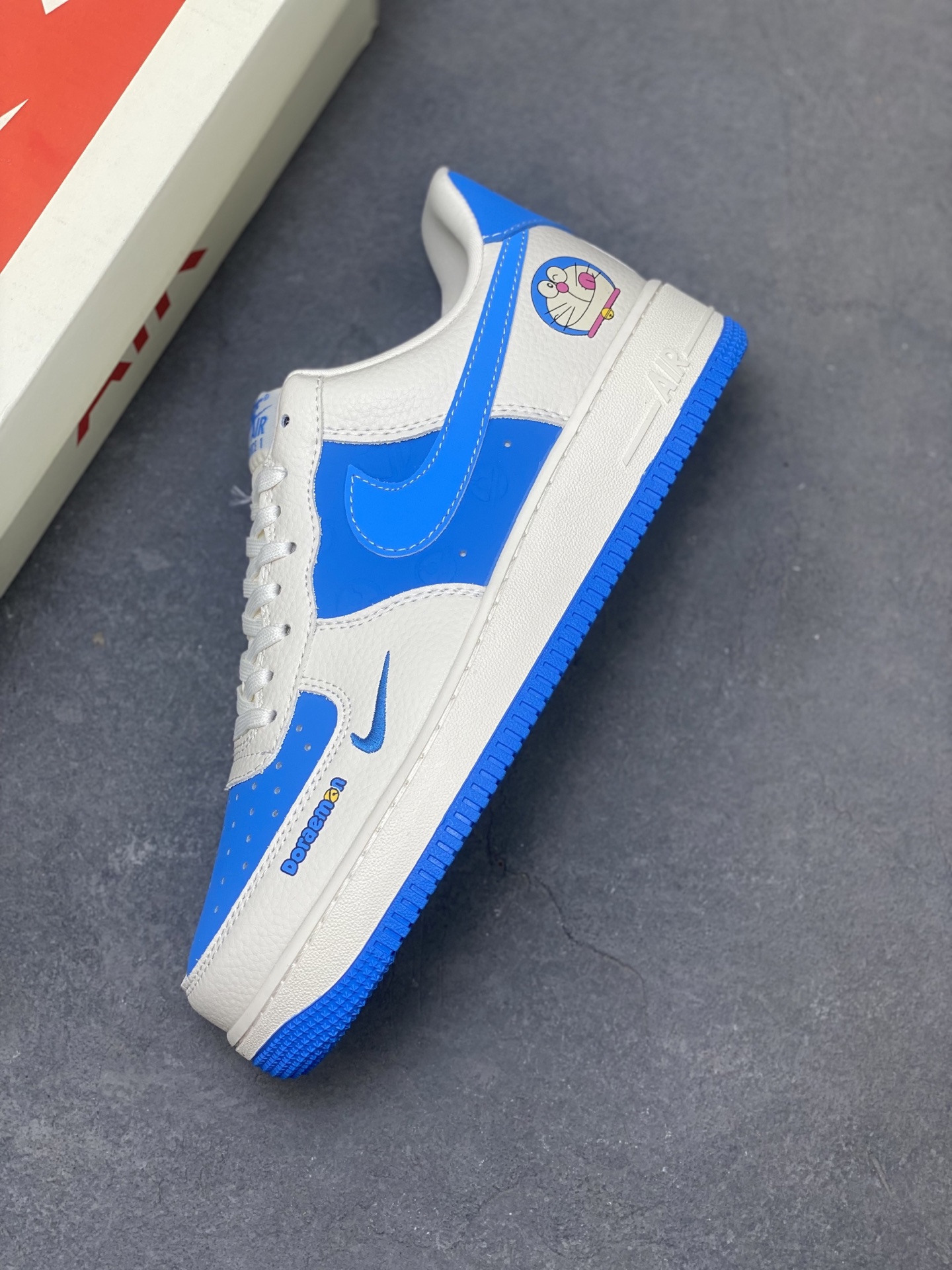 Nike Air Force 1 '07 Low Doraemon Custom Sneakers - Limited Edition 8 i1750797413076 5508 0 6