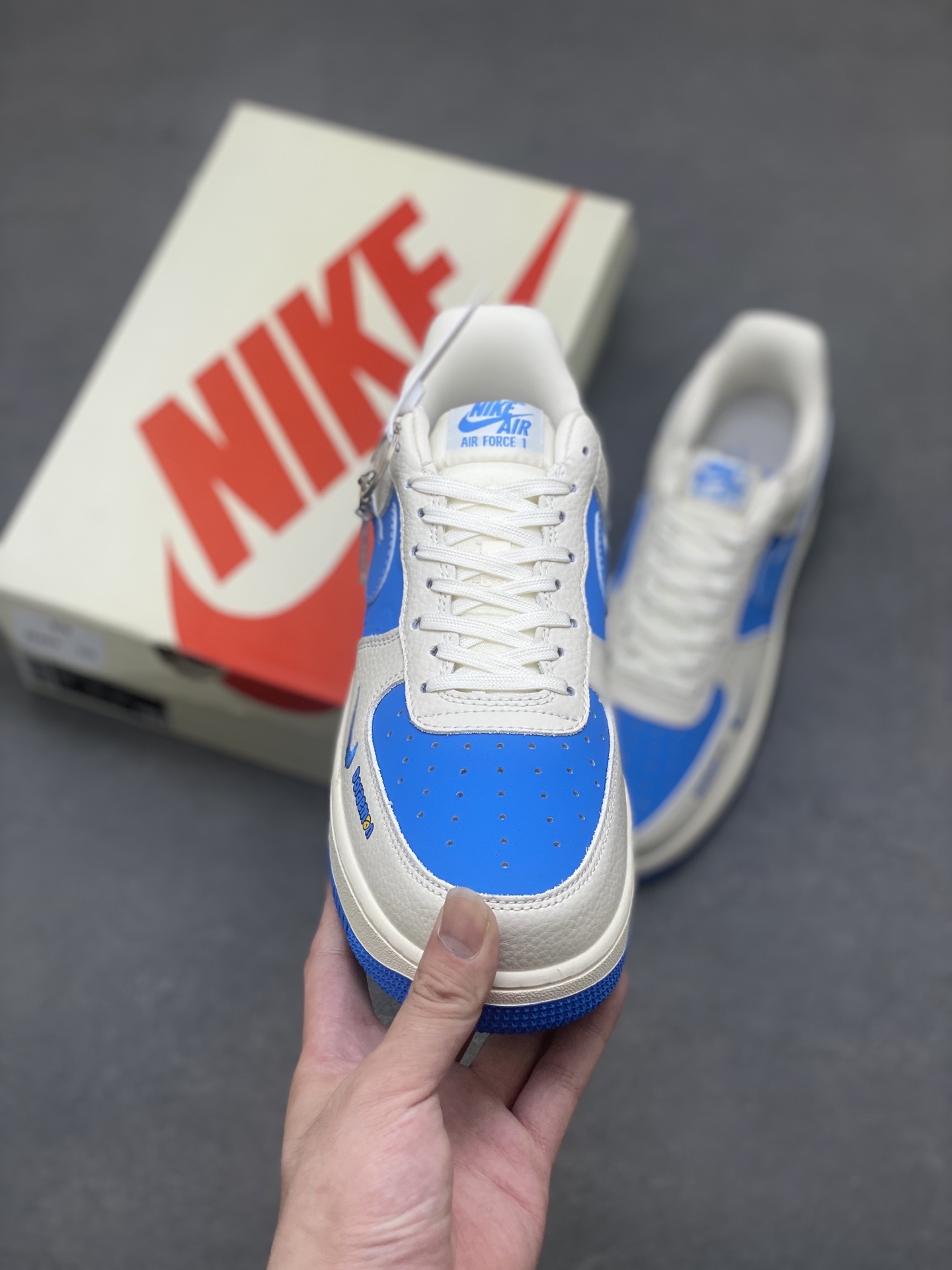 Nike Air Force 1 '07 Low Doraemon Custom Sneakers - Limited Edition 3 i1750797420090 2114 0 1