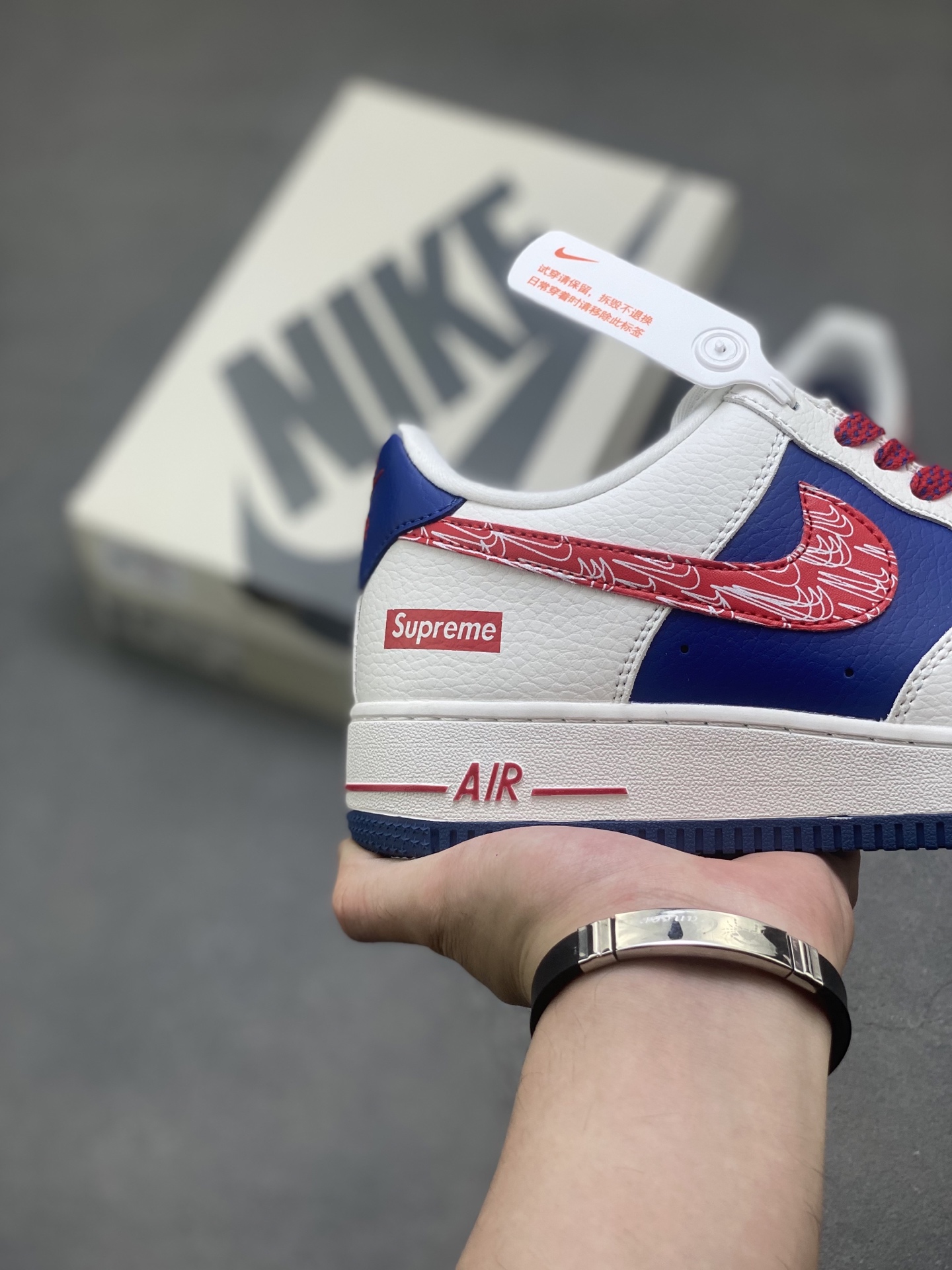 Nike Air Force 1 '07 Low White/Royal Blue Supreme Edition - Limited 6 i1750797519243 7077 0 4